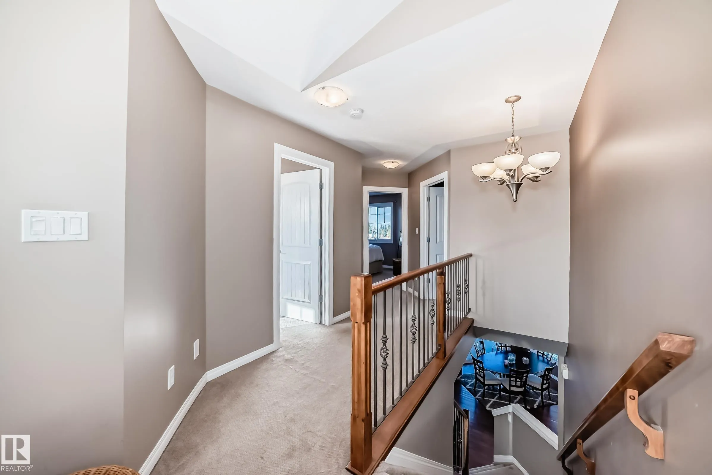 569 Stewart Crescent