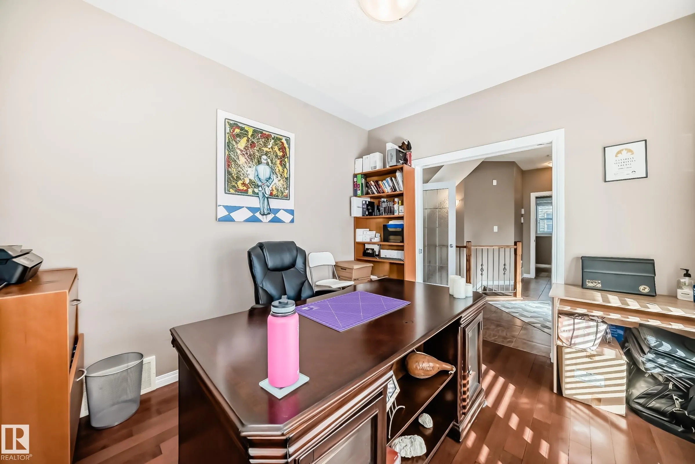 569 Stewart Crescent