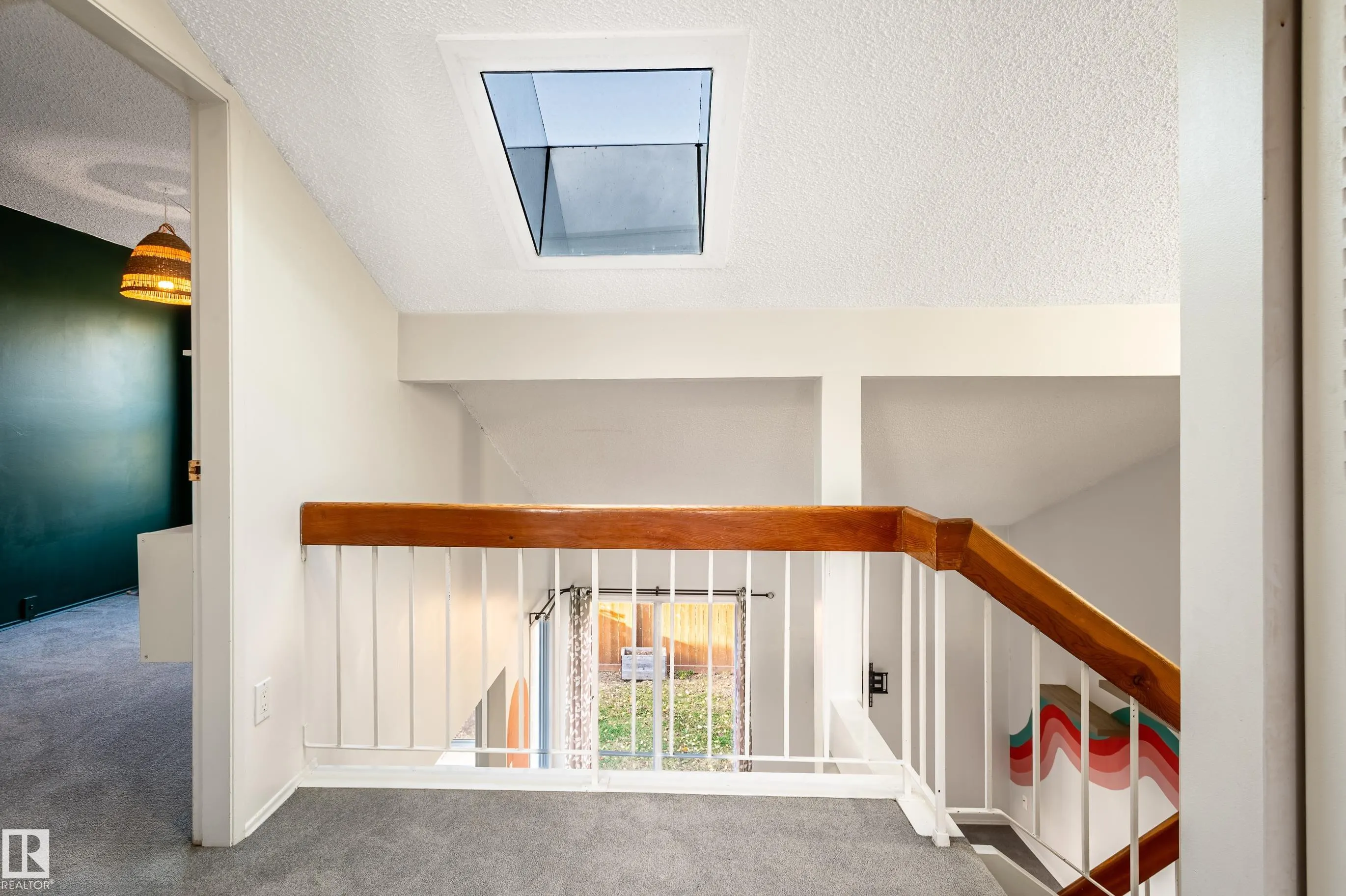 266 CHATEAU Place