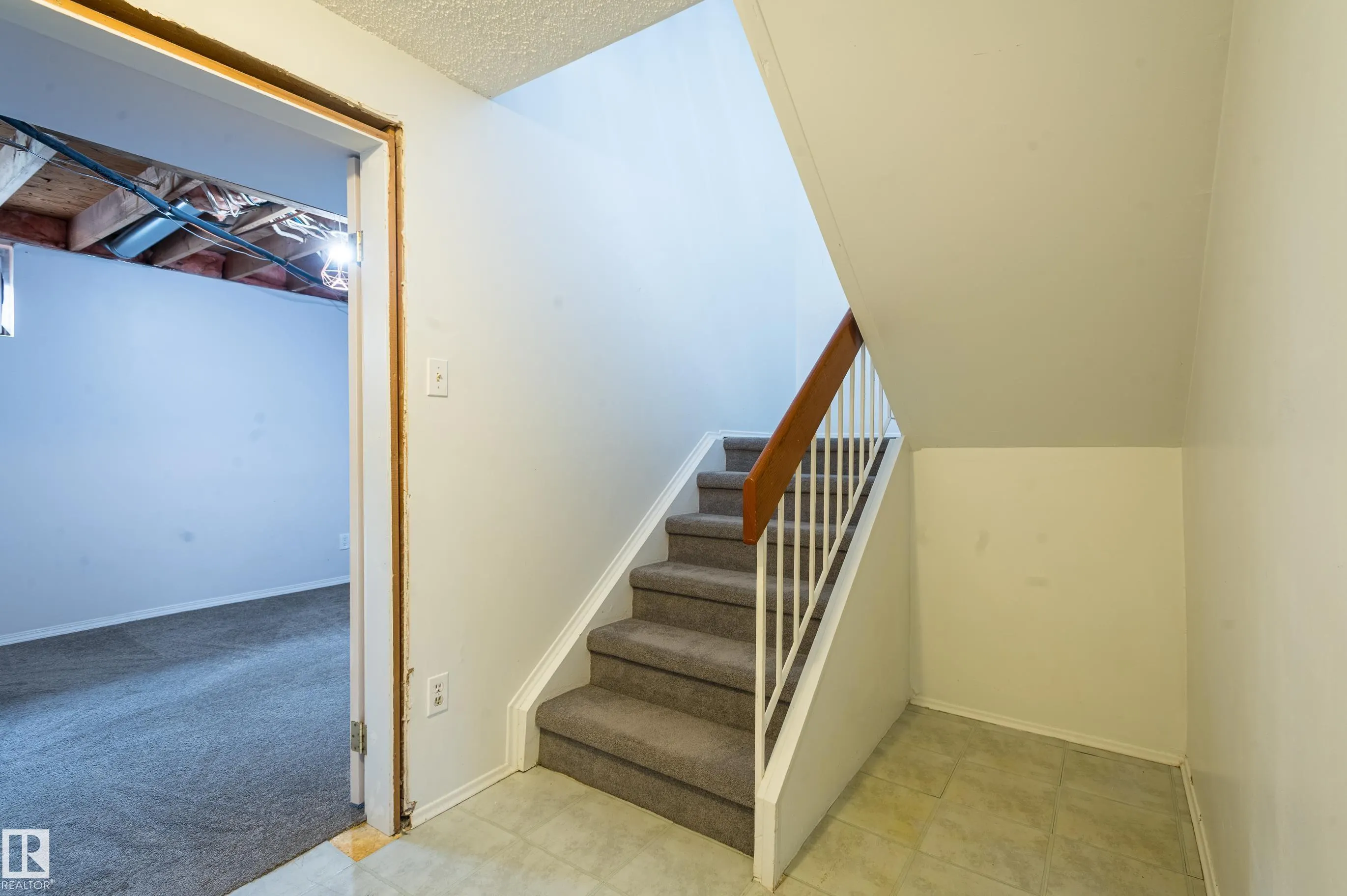 266 CHATEAU Place