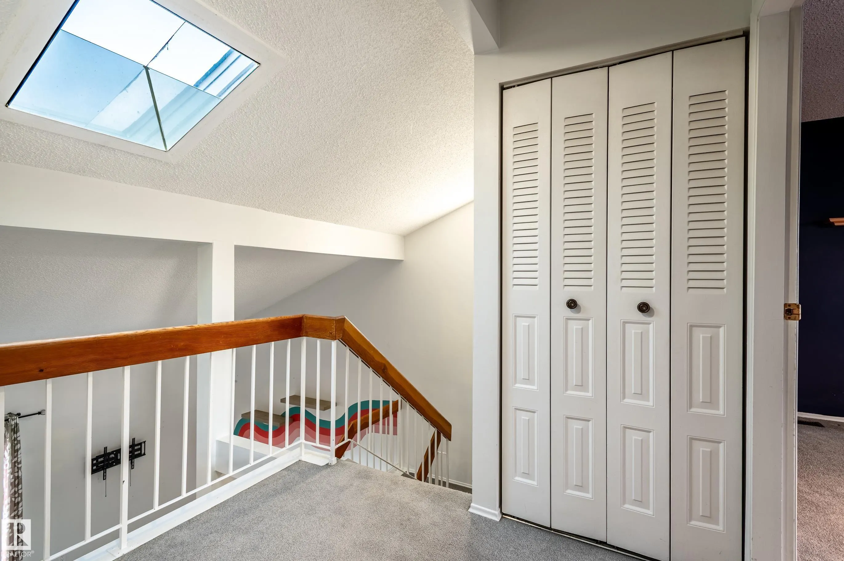 266 CHATEAU Place