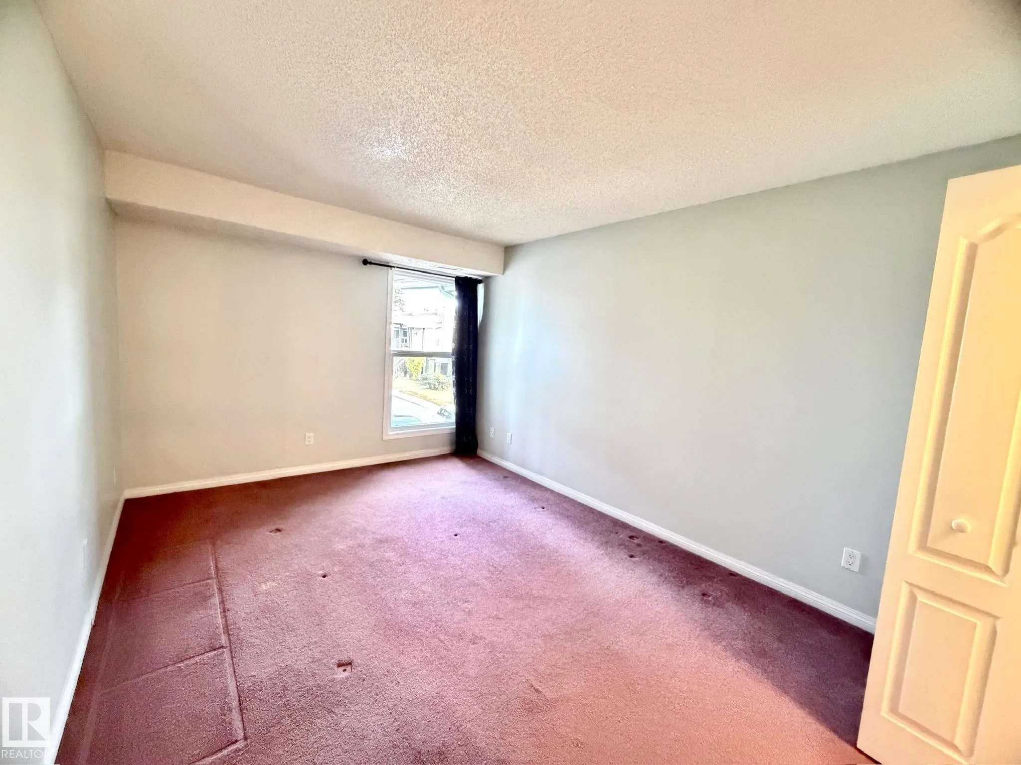 1166 SADDLEBACK Road