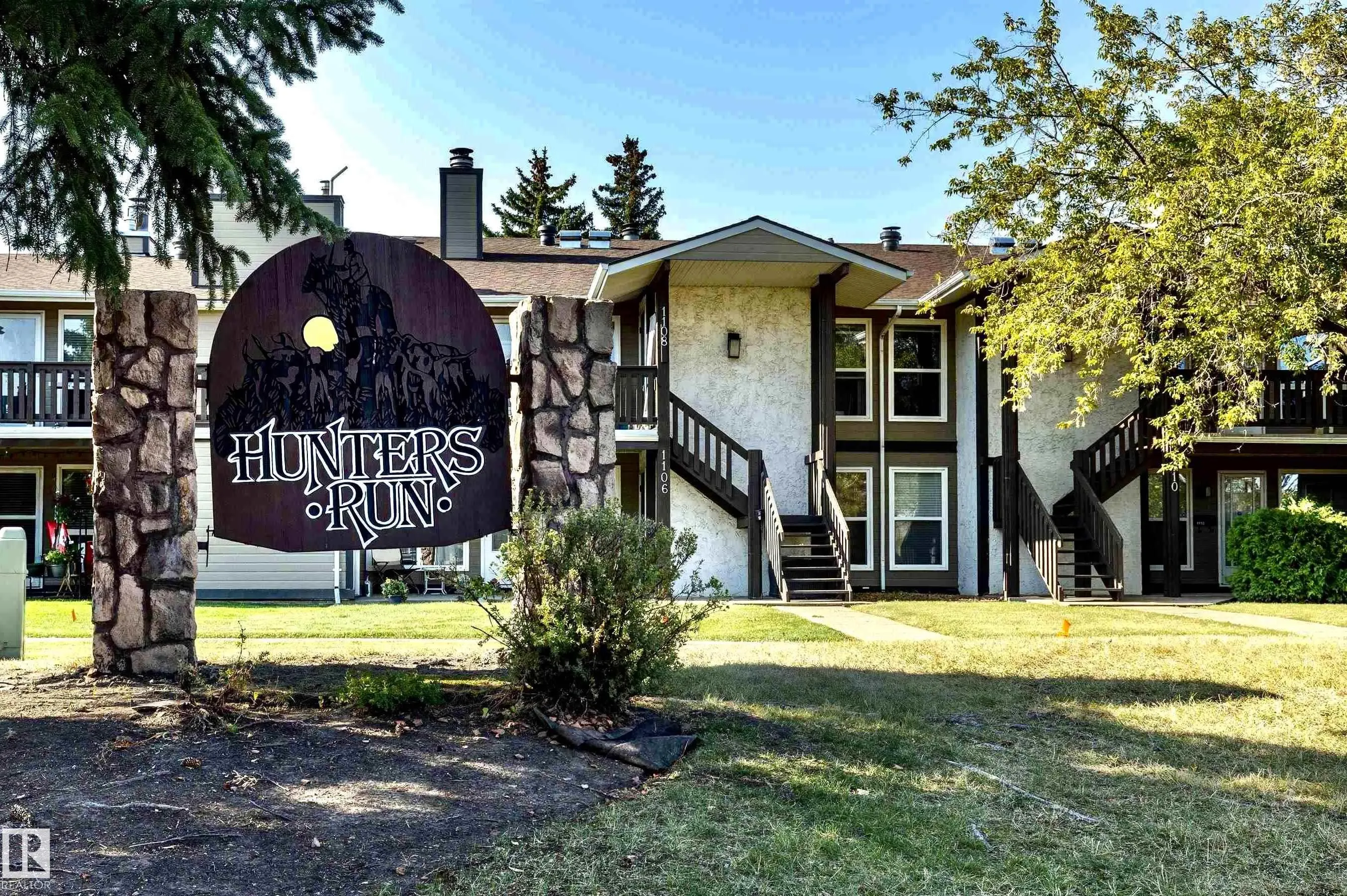 1166 SADDLEBACK Road