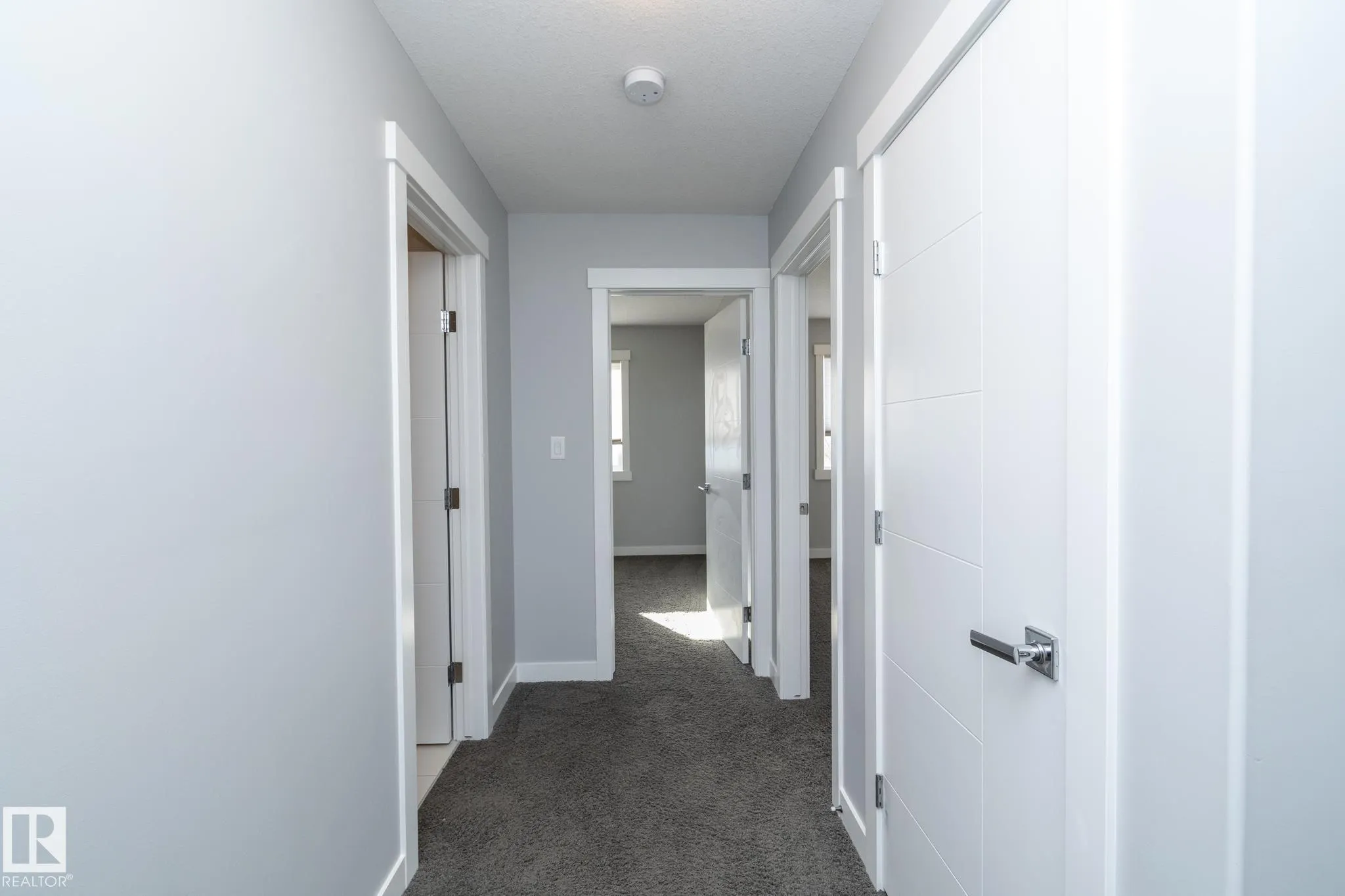 7257 ARMOUR Crescent