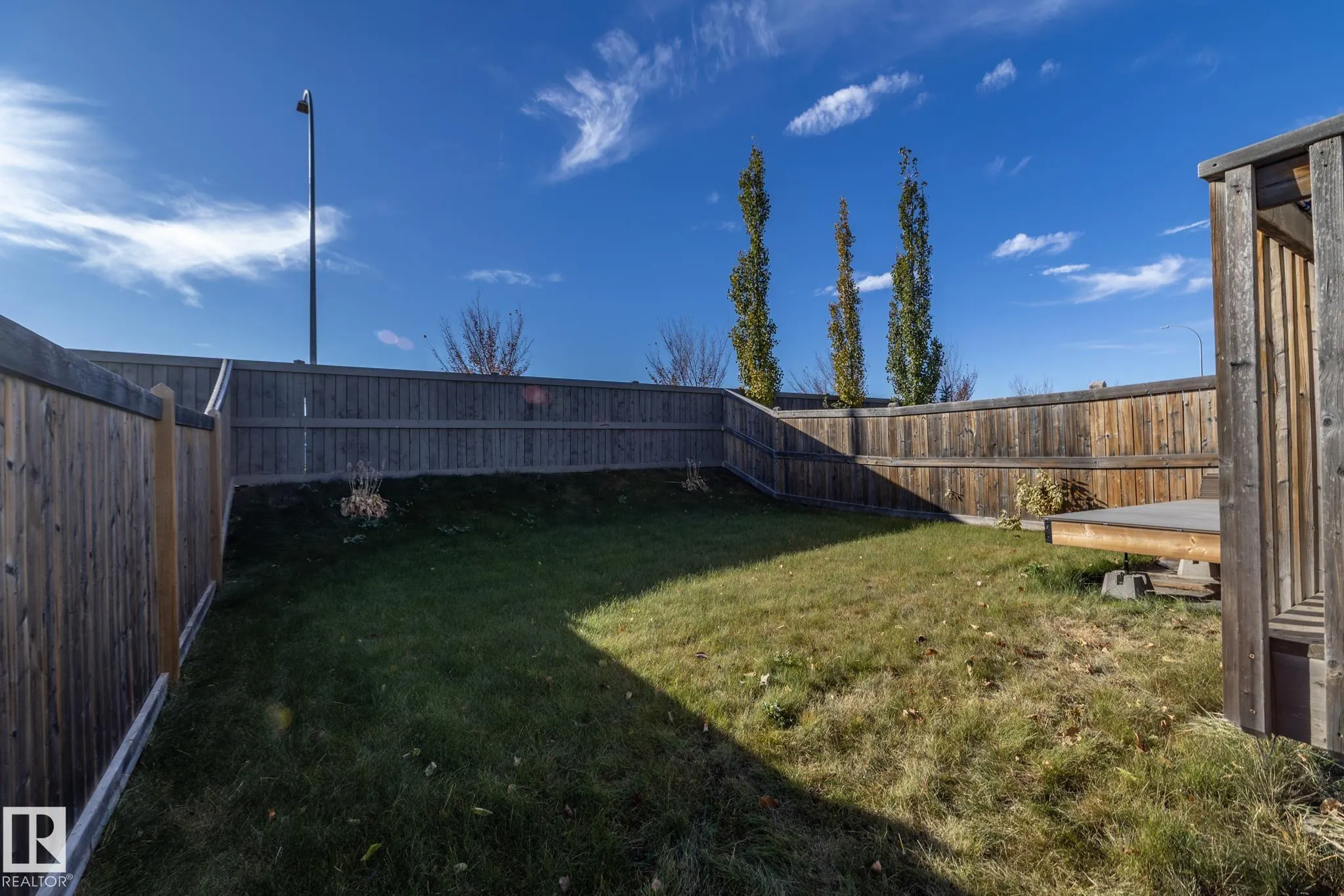 7257 ARMOUR Crescent
