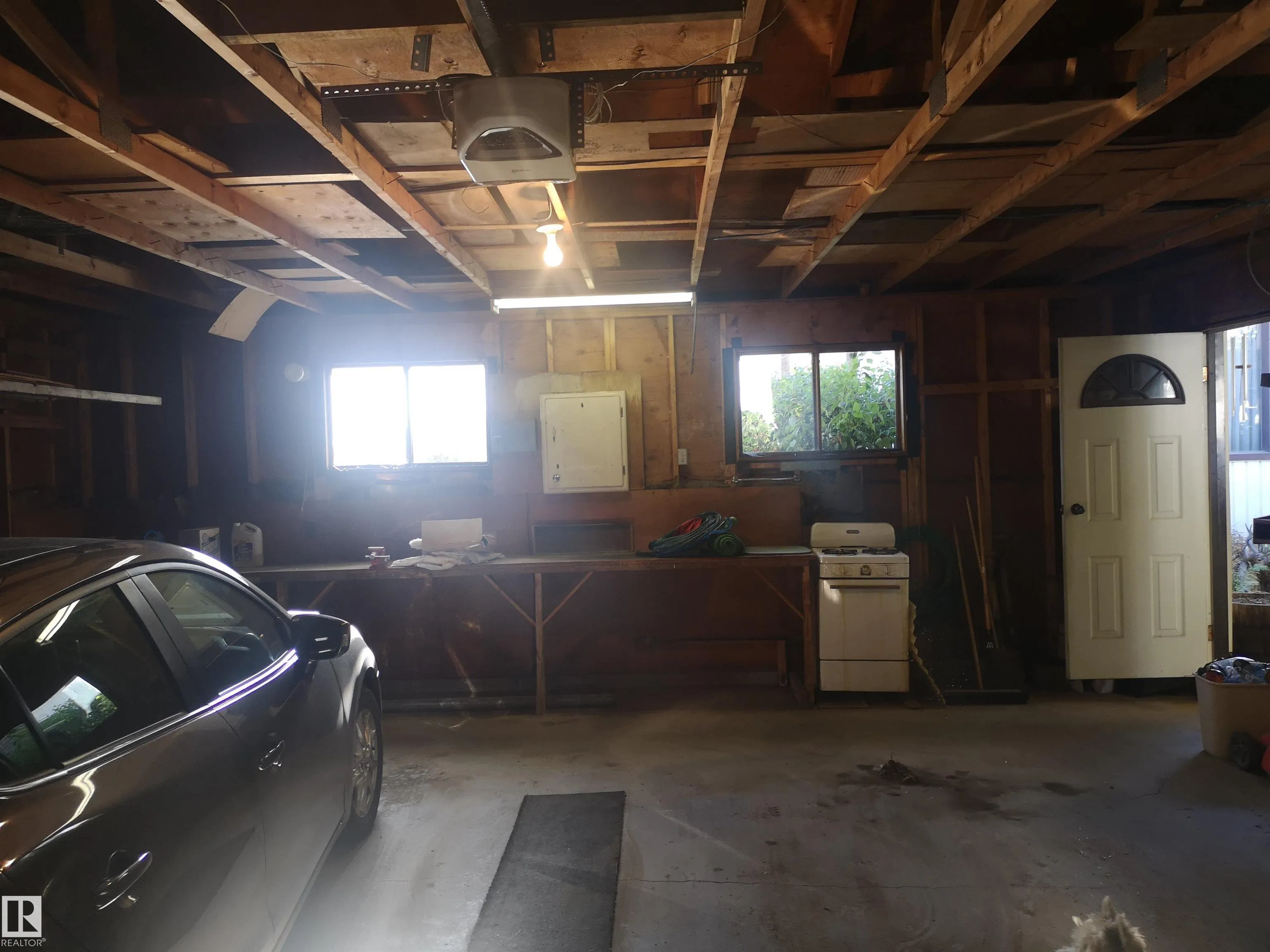9636 63 Avenue