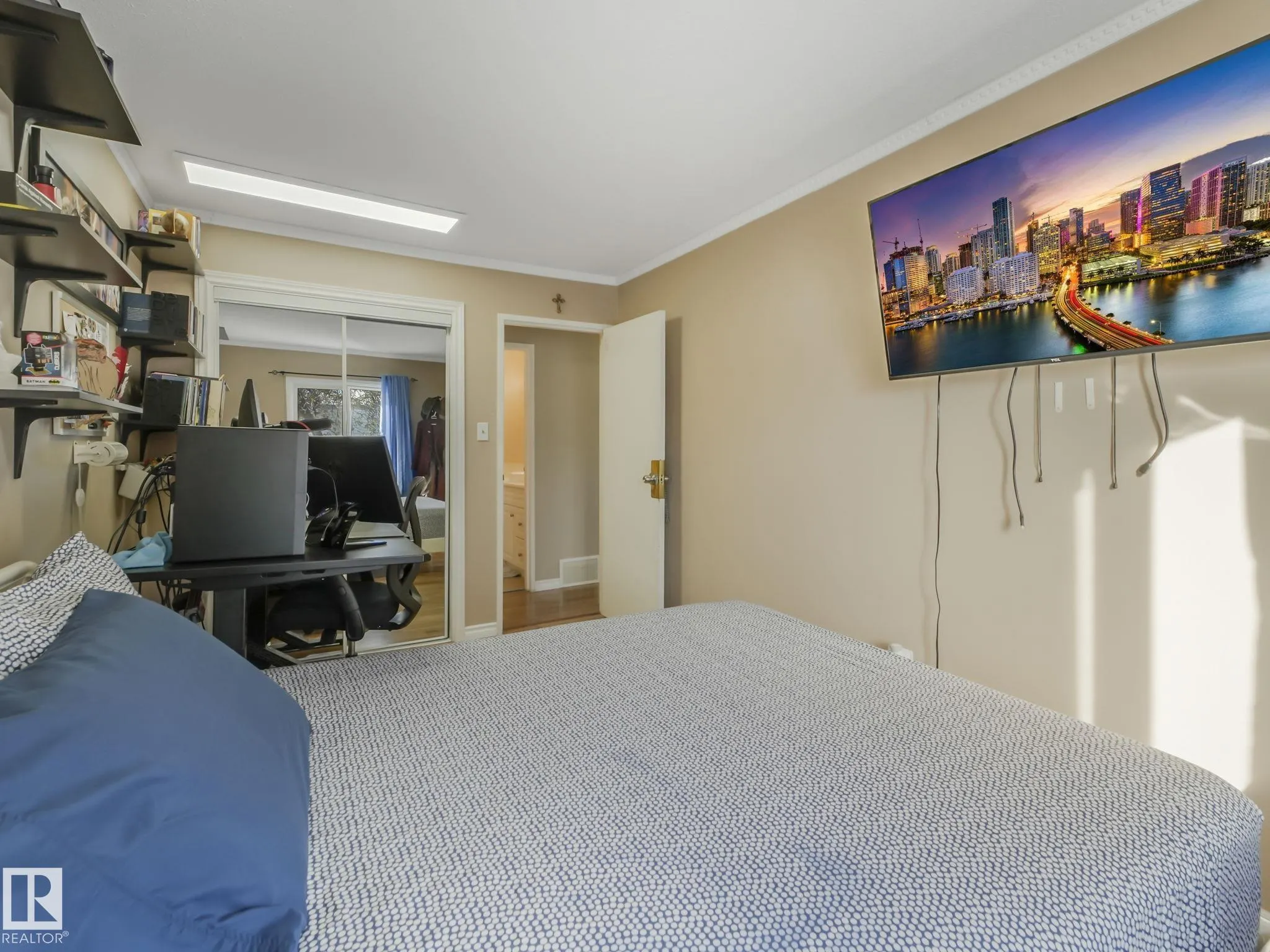 1 GARDEN GROVE