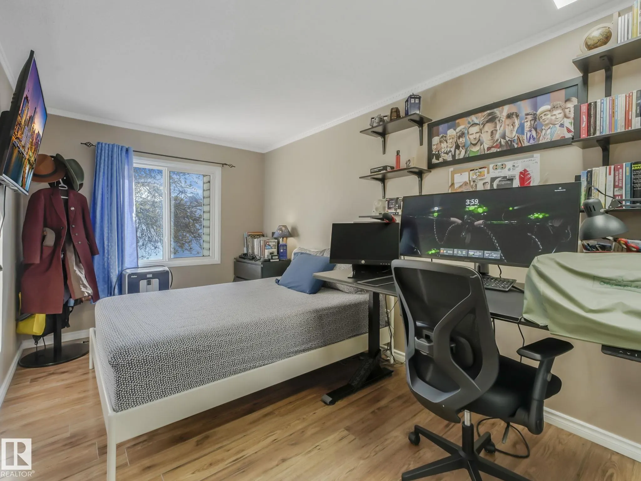 1 GARDEN GROVE