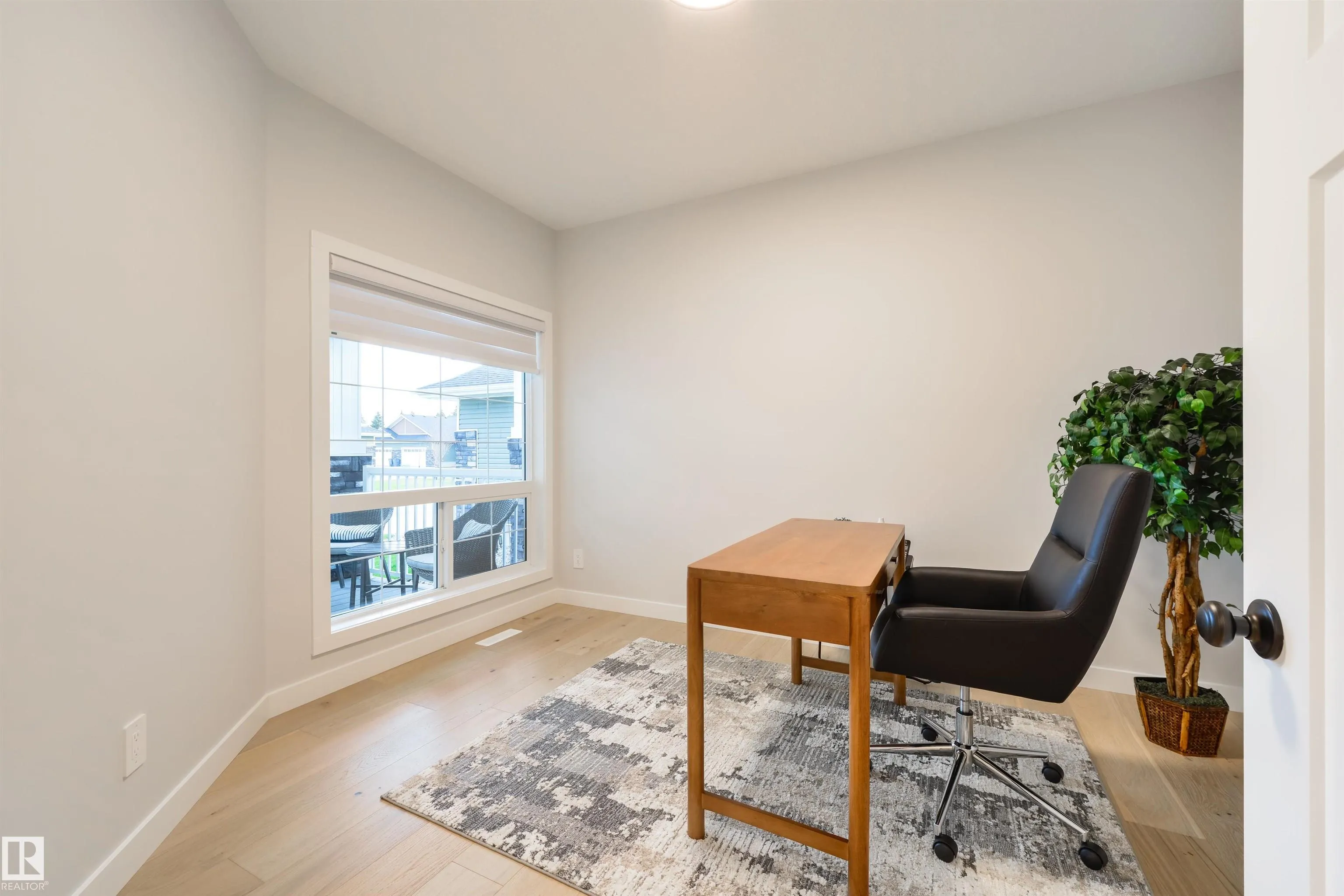 1005 CALAHOO Road