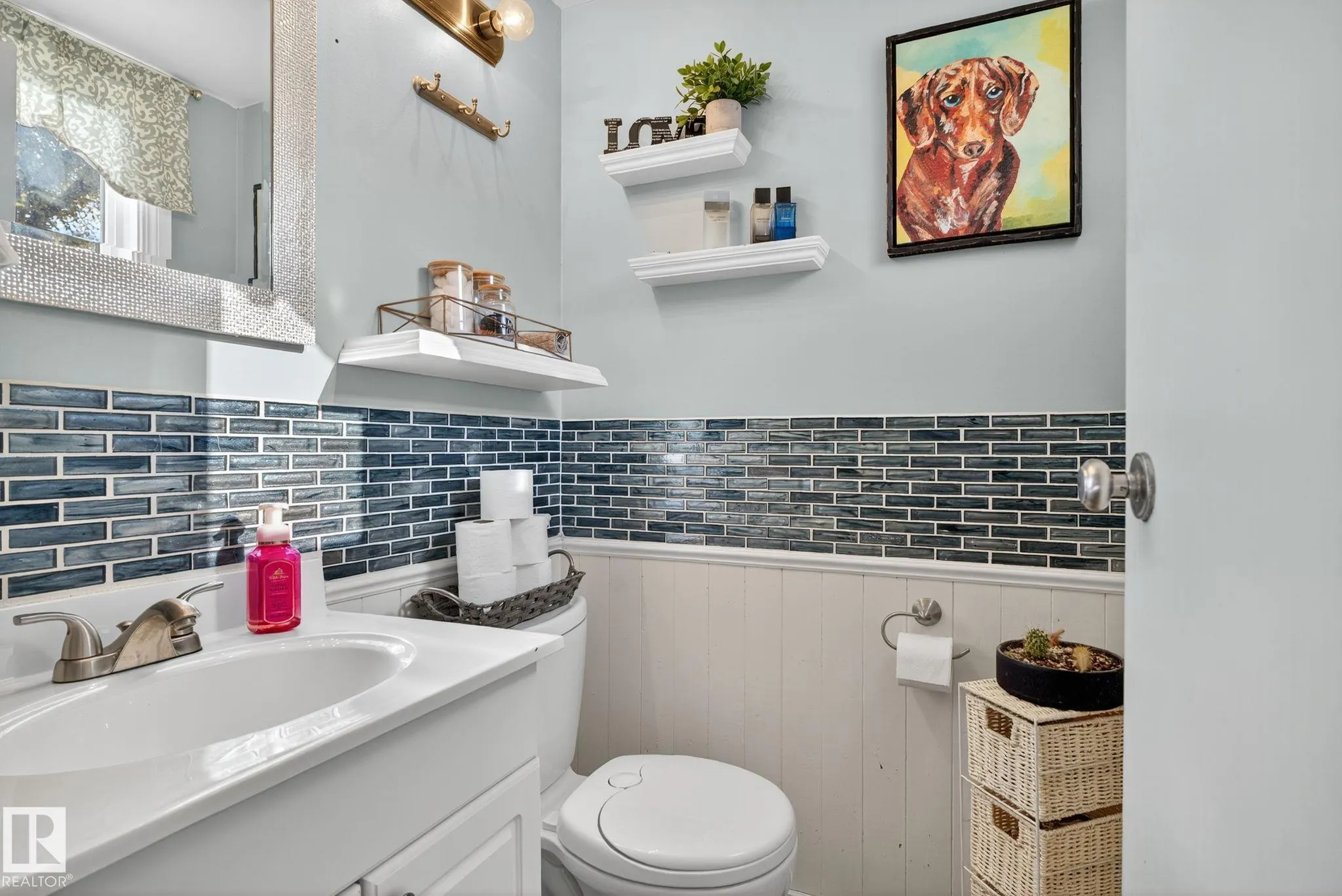 153 HABITAT Crescent