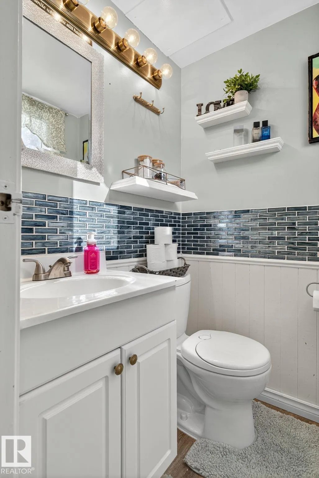 153 HABITAT Crescent