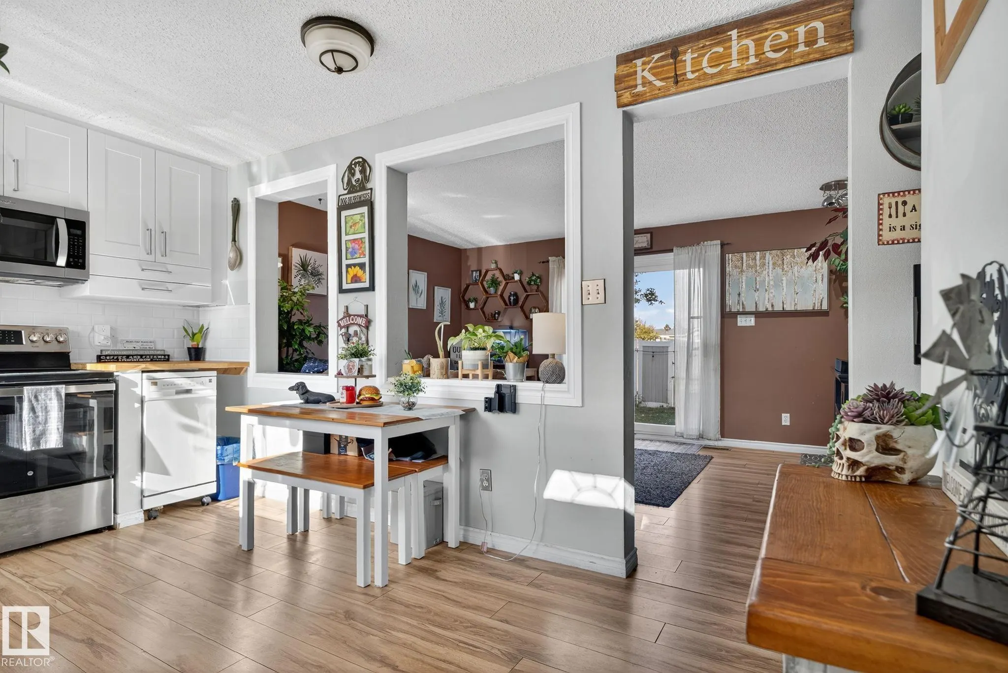 153 HABITAT Crescent