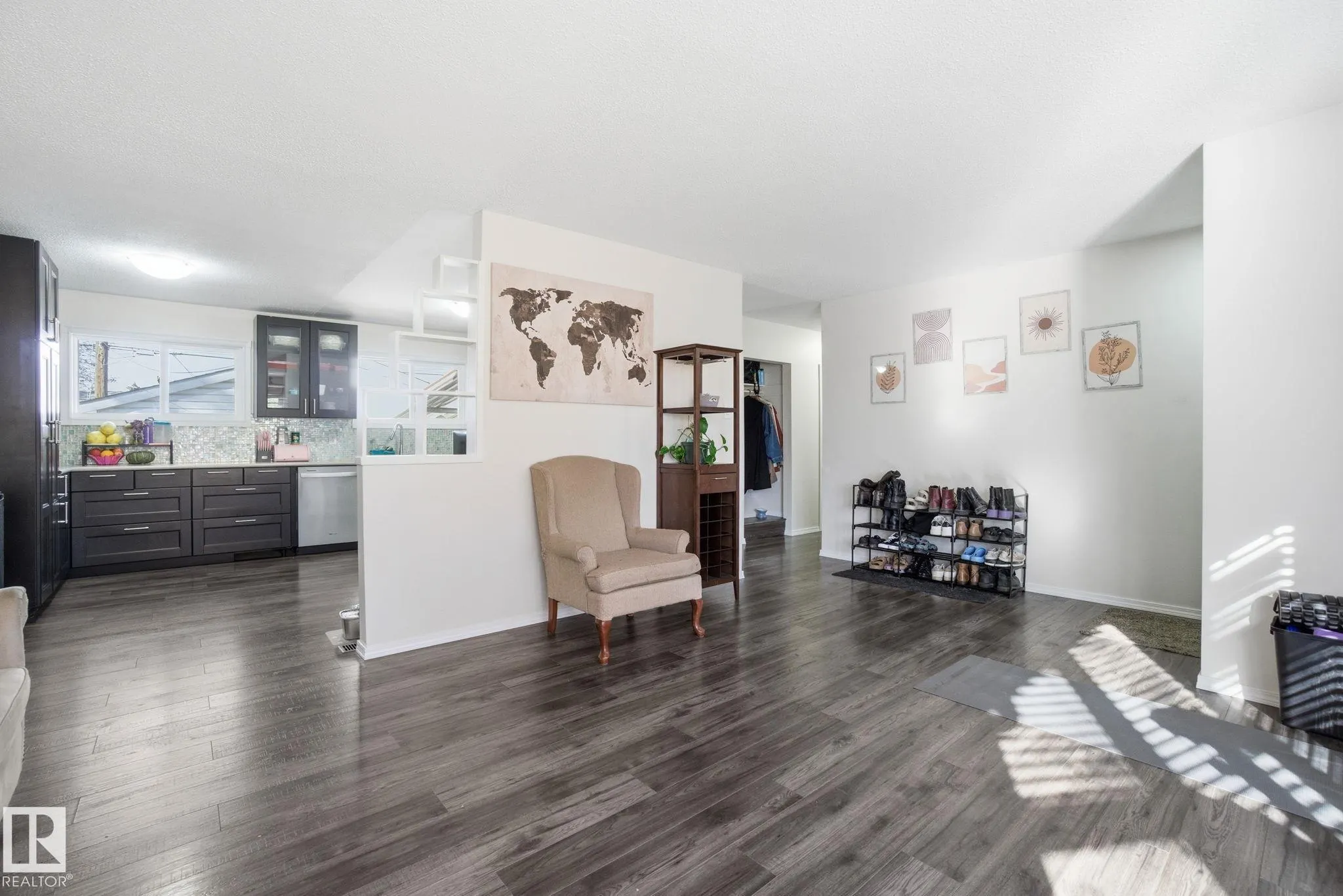 16100 88 Avenue