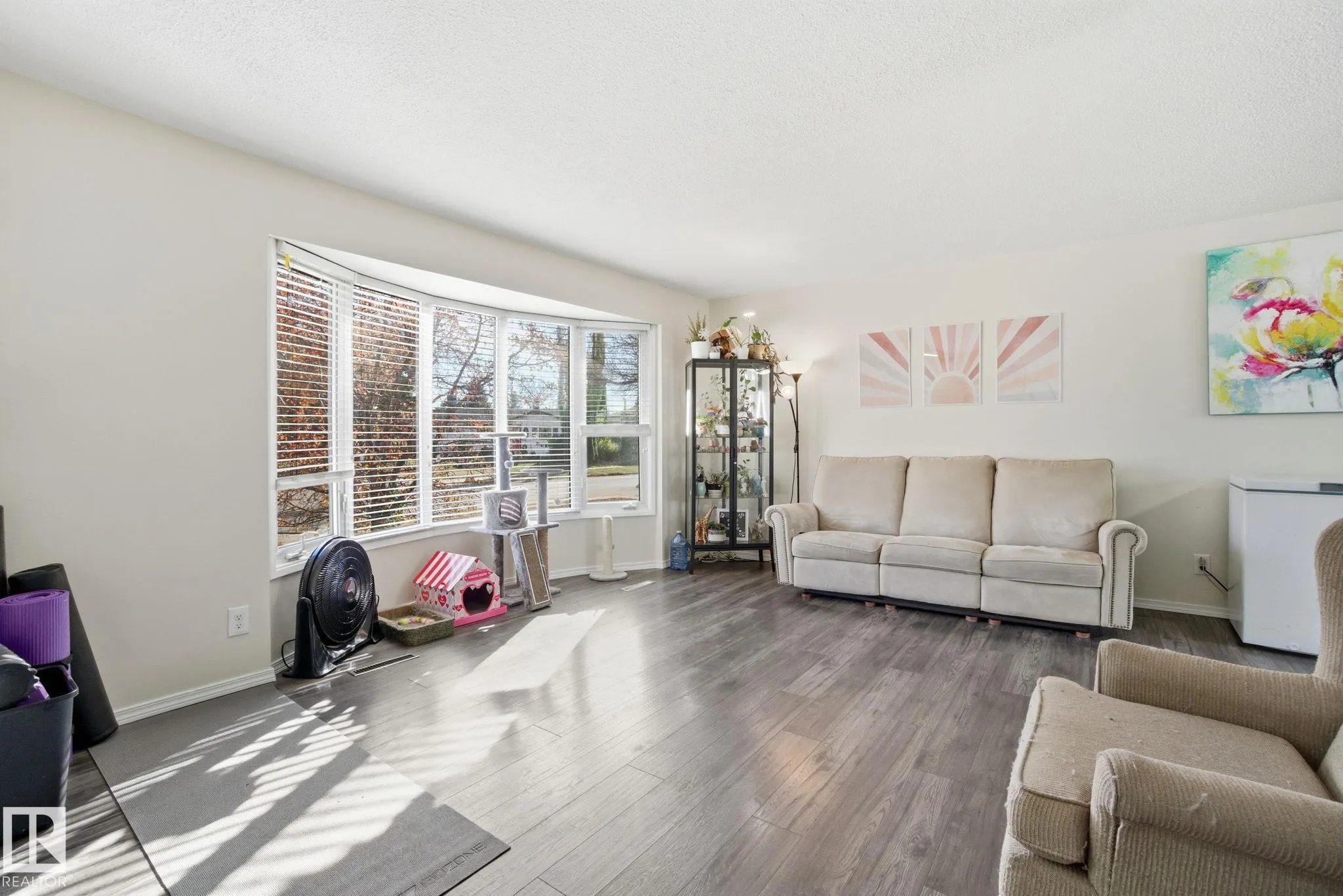 16100 88 Avenue