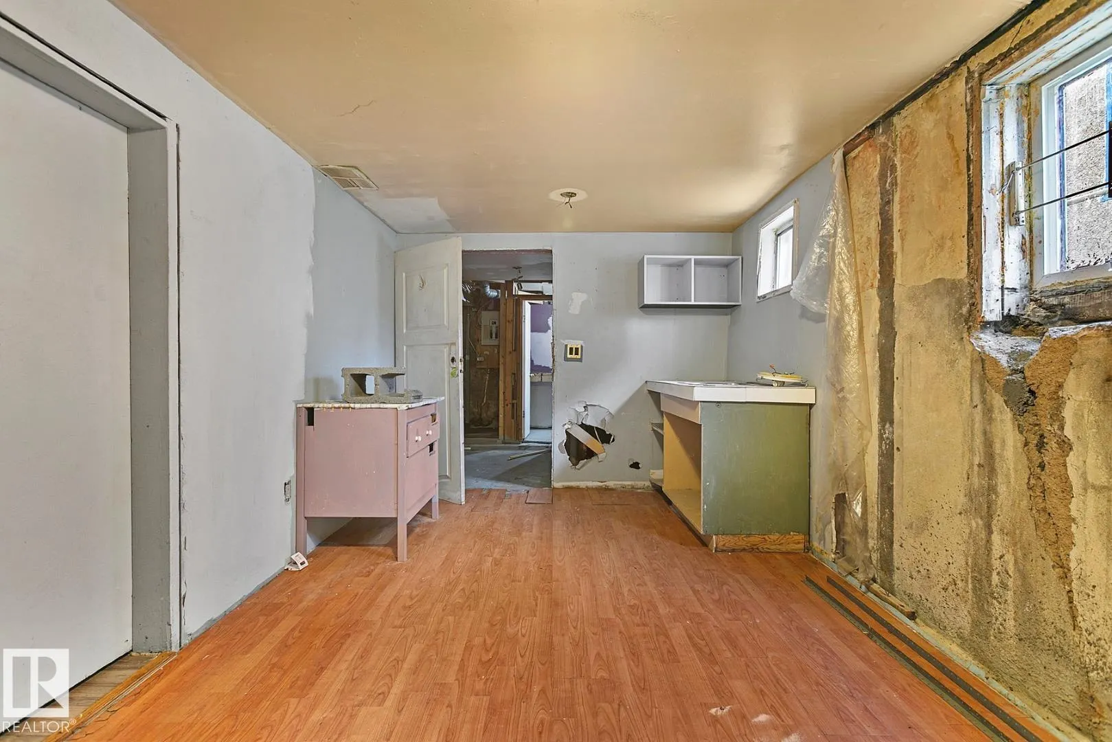 9221 110 Avenue