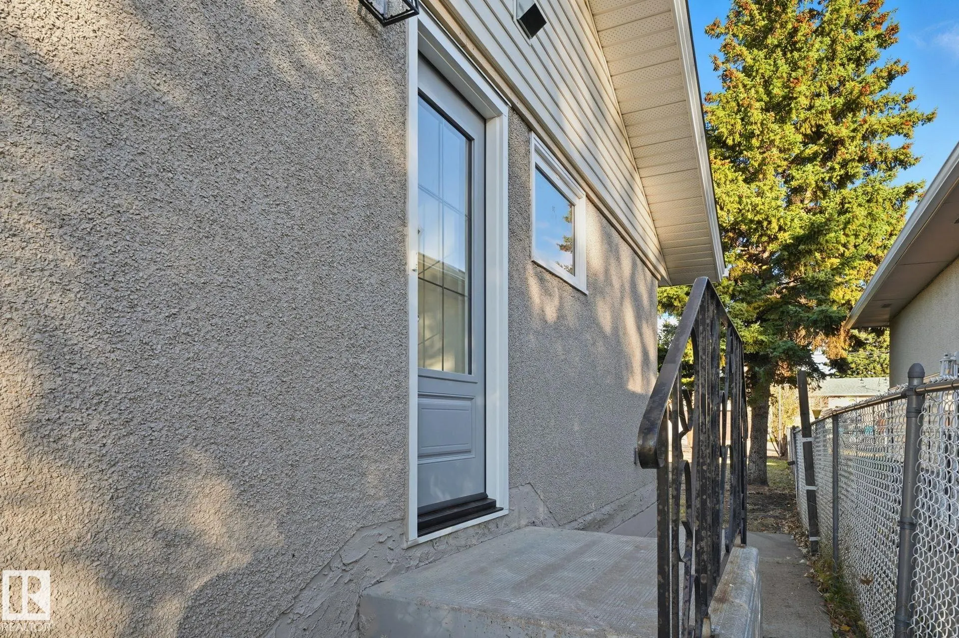 12811 89 Street