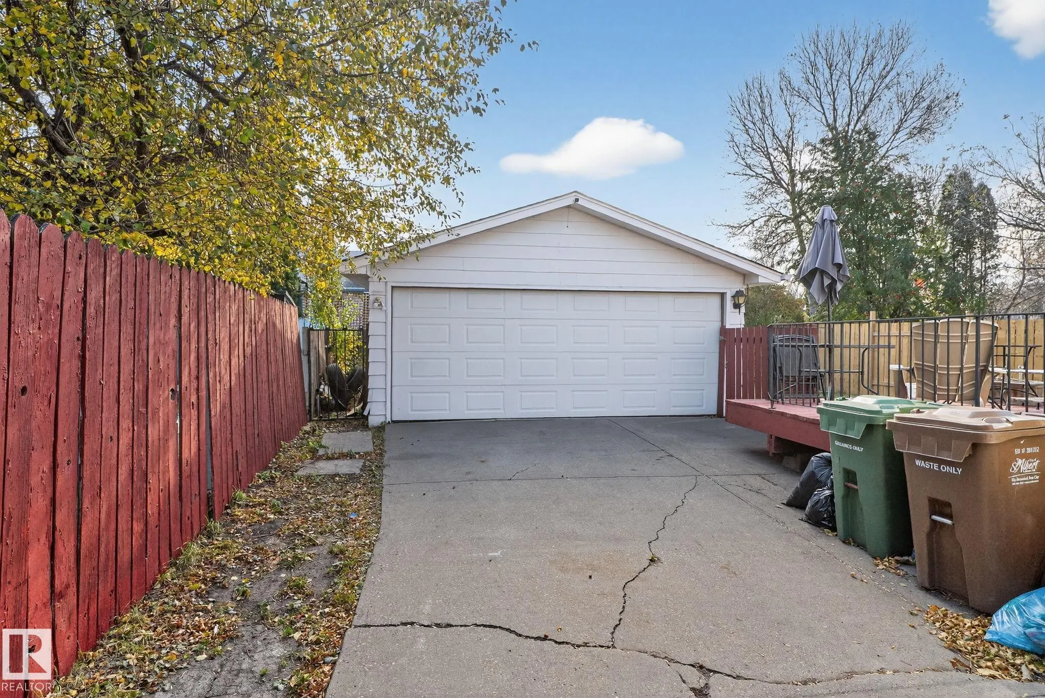 19 PRINCETON Crescent