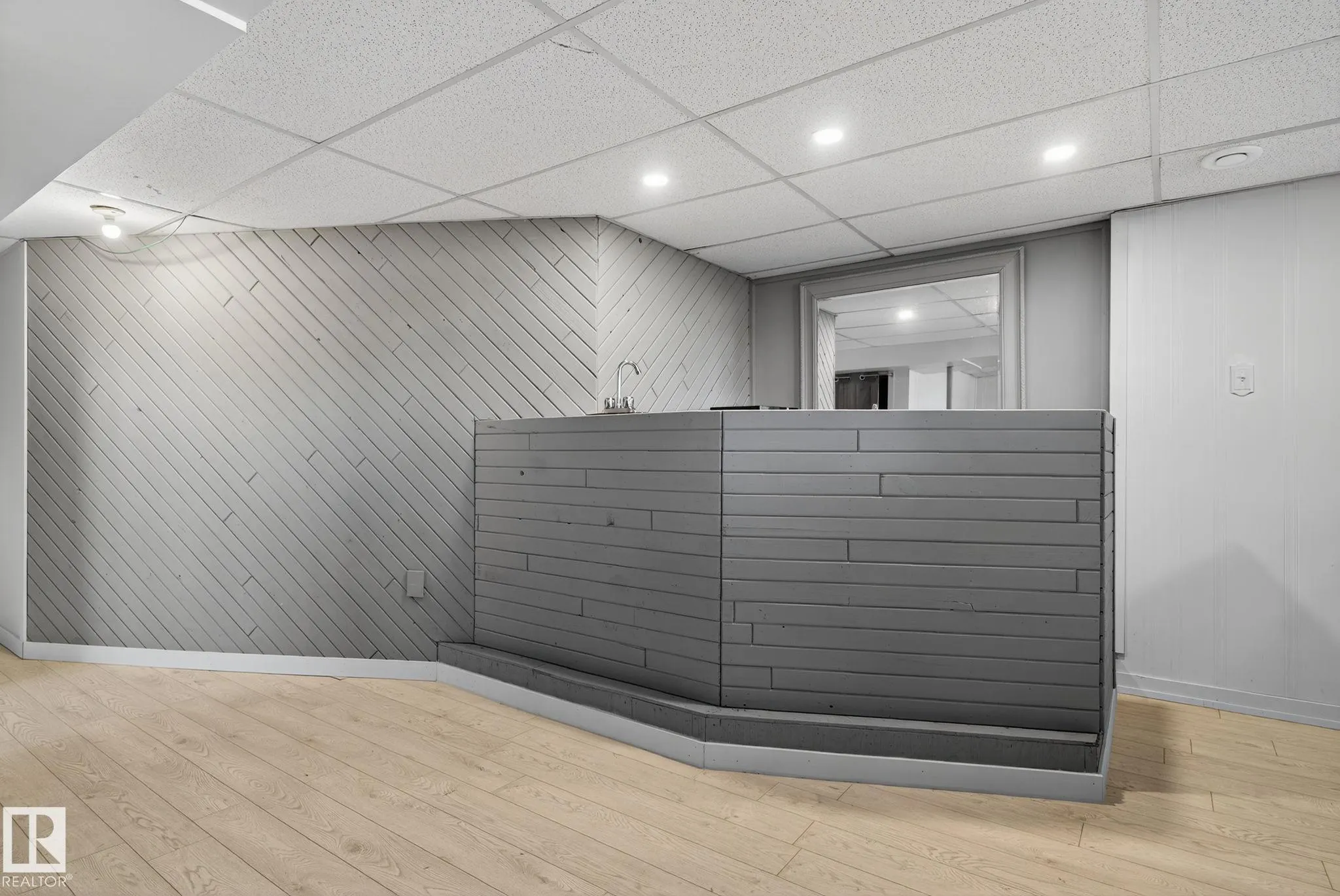 19 PRINCETON Crescent