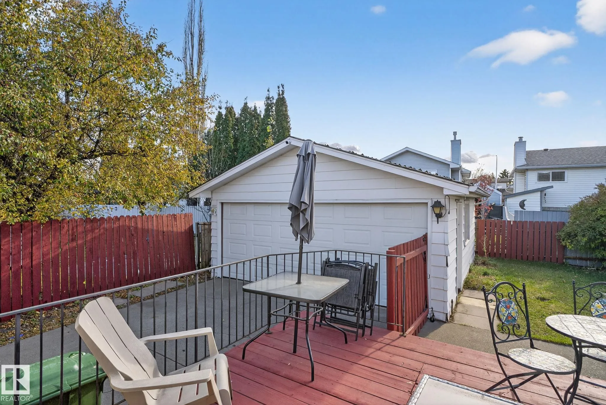 19 PRINCETON Crescent