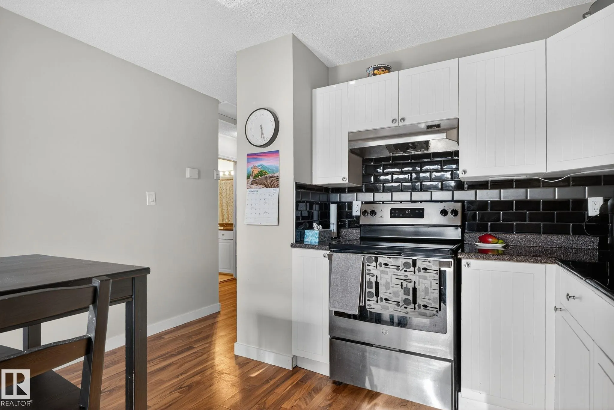 19 PRINCETON Crescent