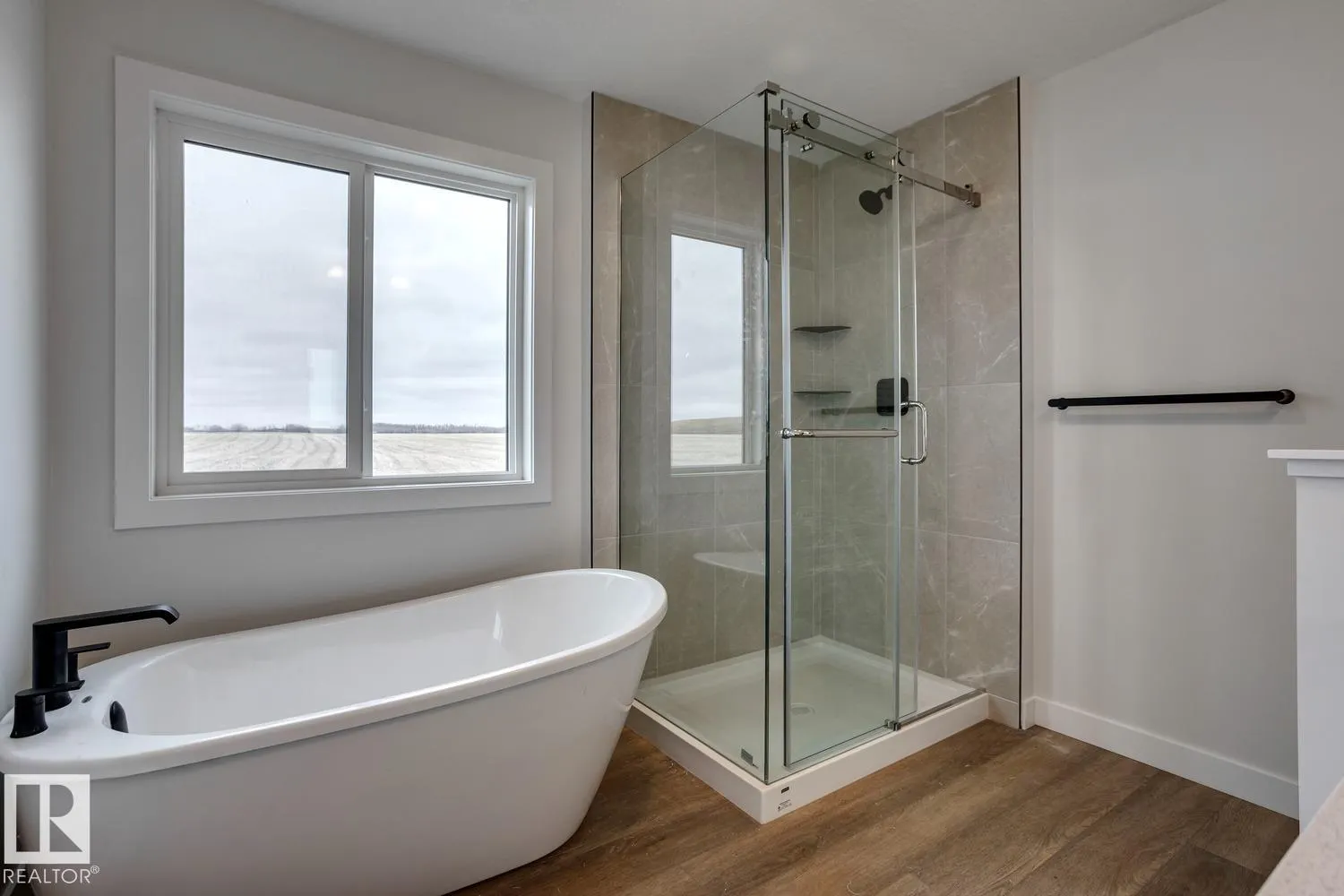 165 CALEDON Crescent