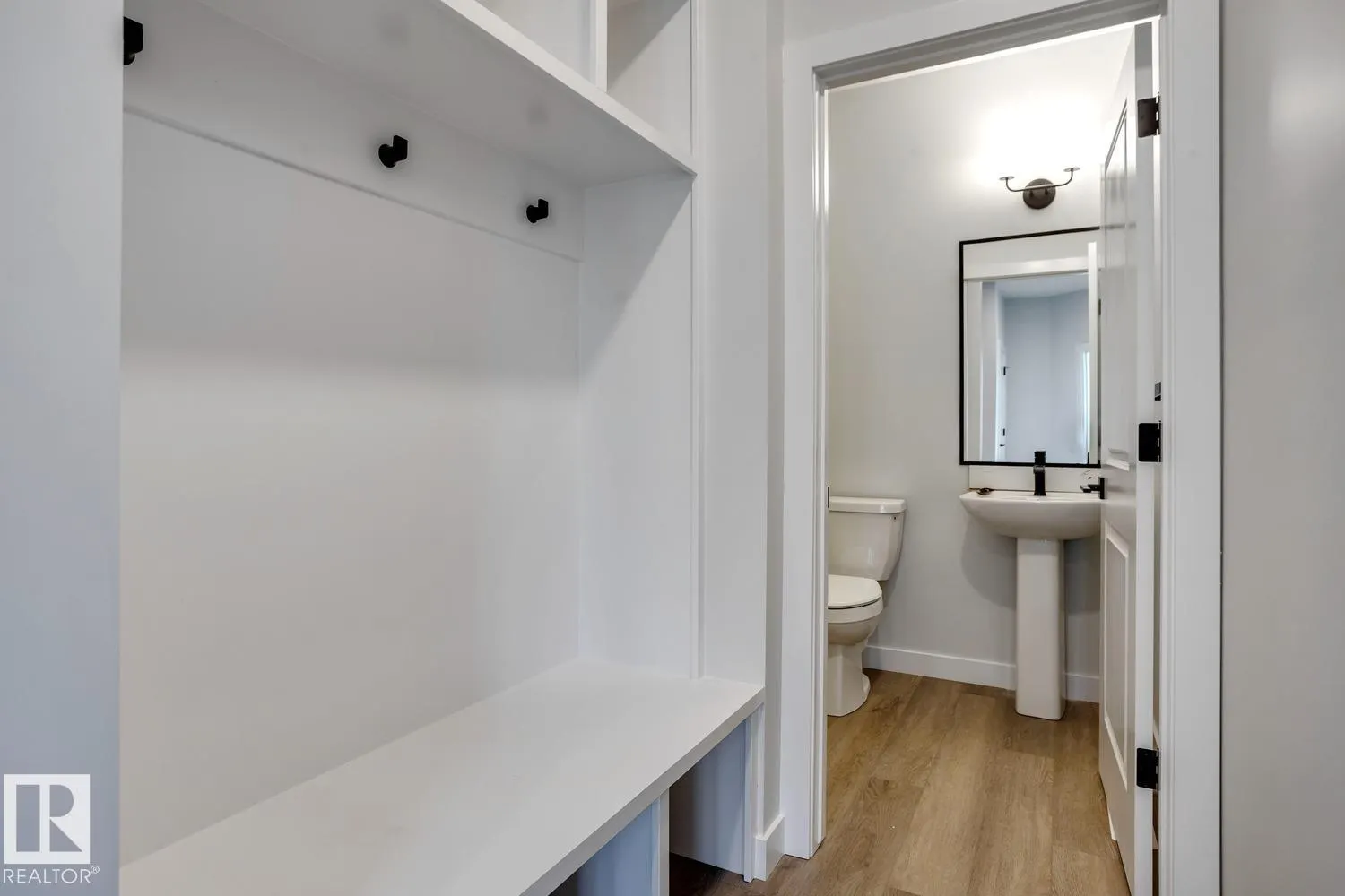 165 CALEDON Crescent