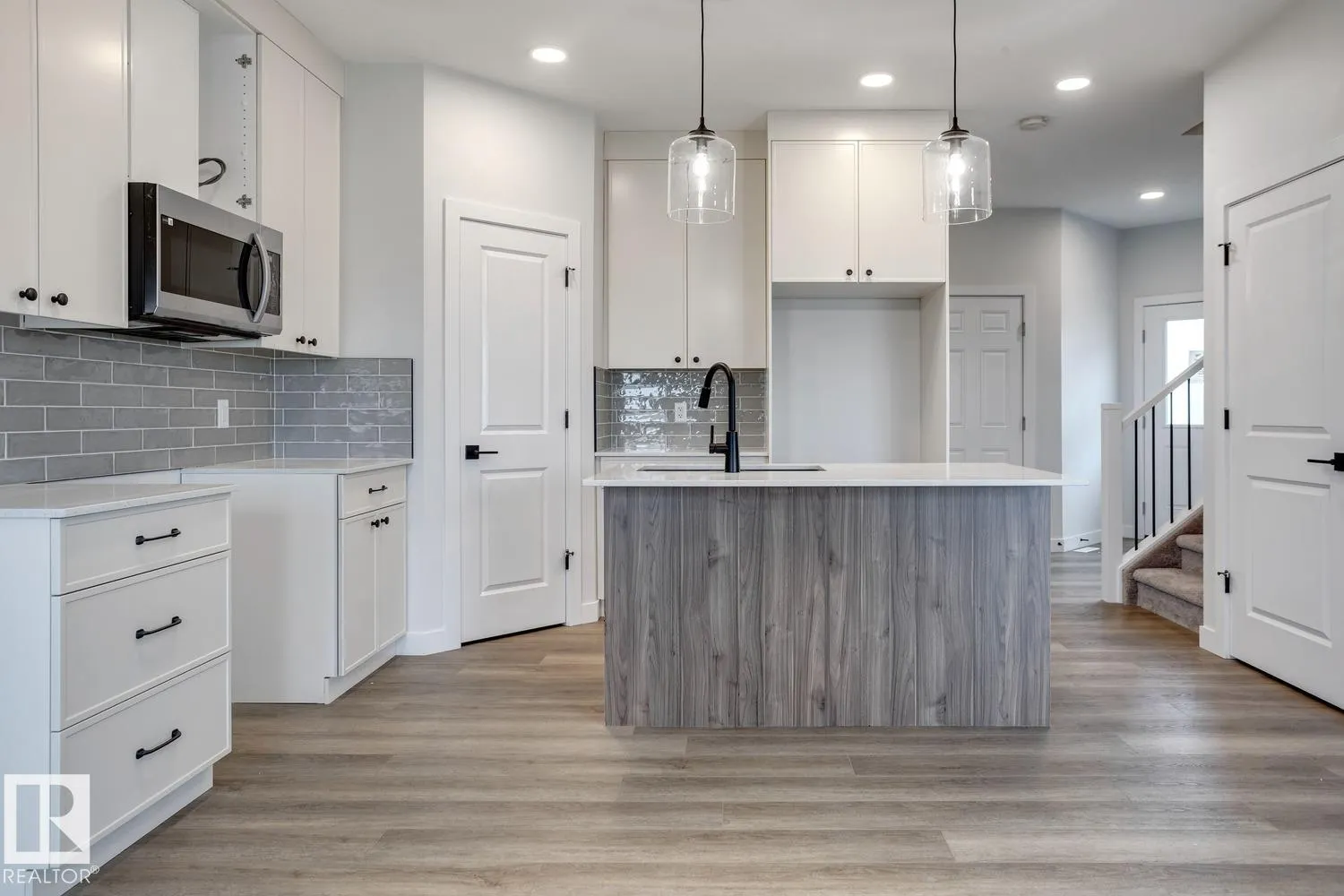 165 CALEDON Crescent