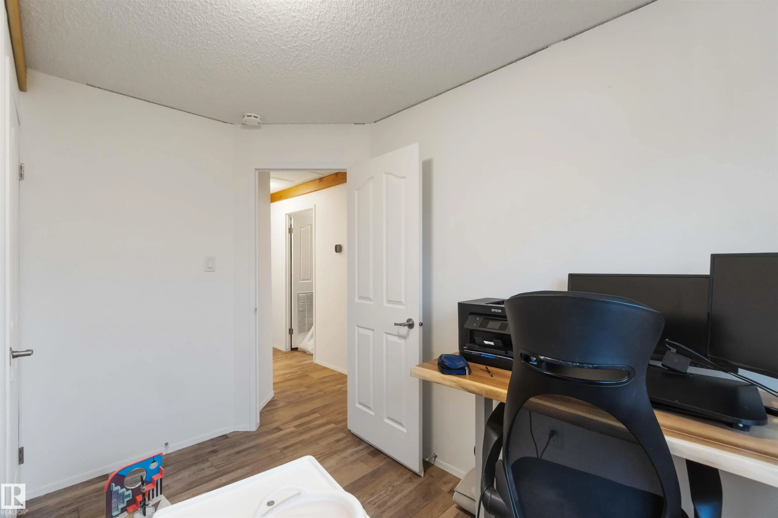 53273 RGE ROAD 215