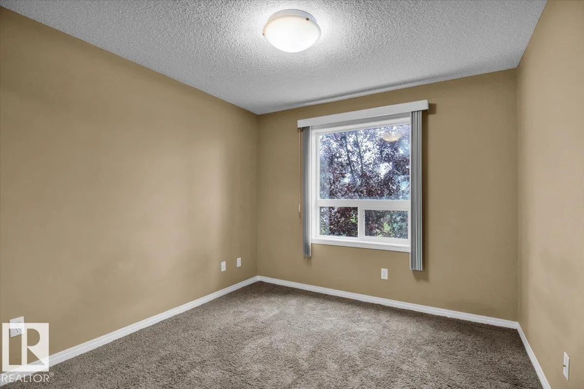 1520 Hammond Gate