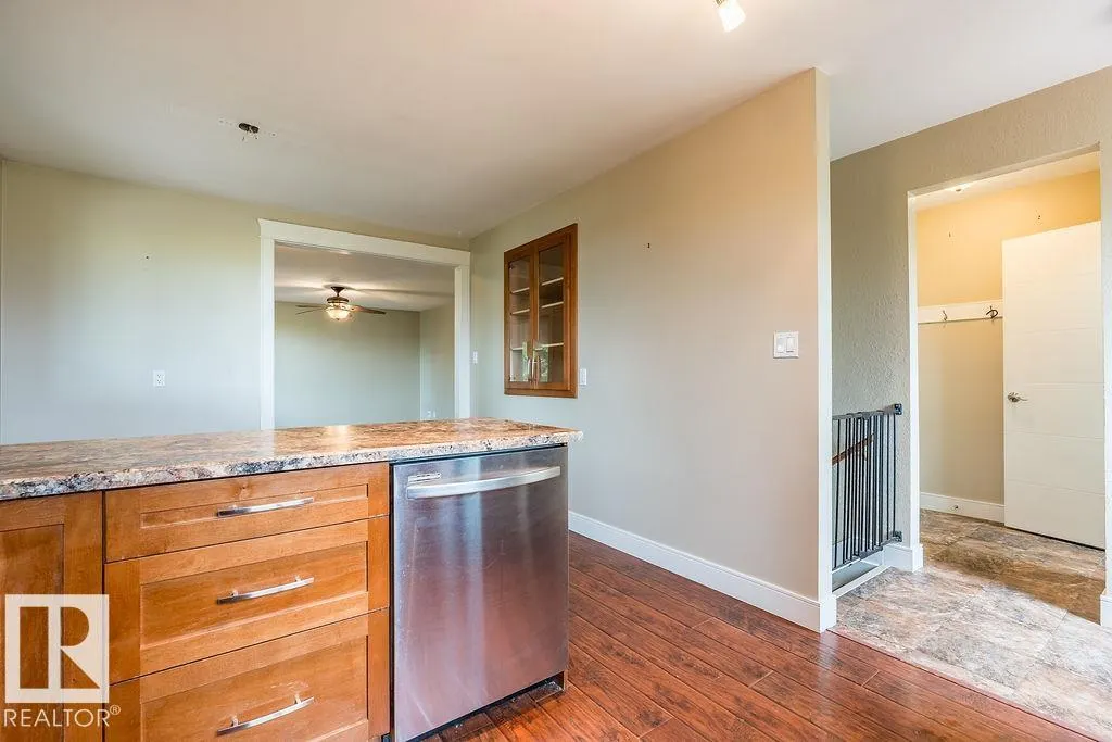 463051 RGE ROAD 235