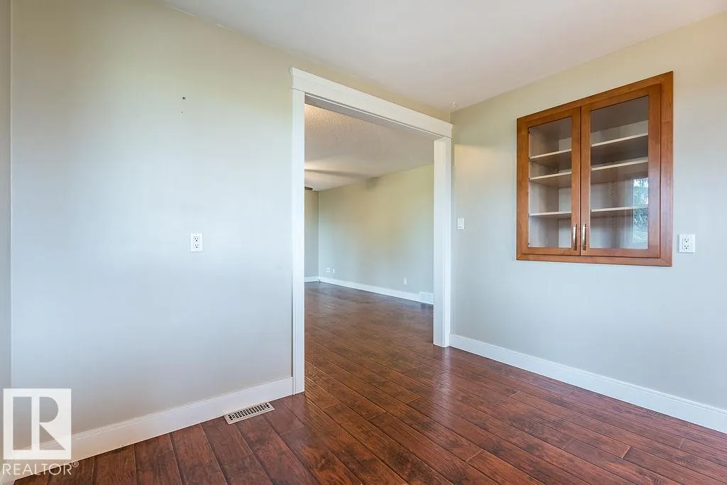 463051 RGE ROAD 235