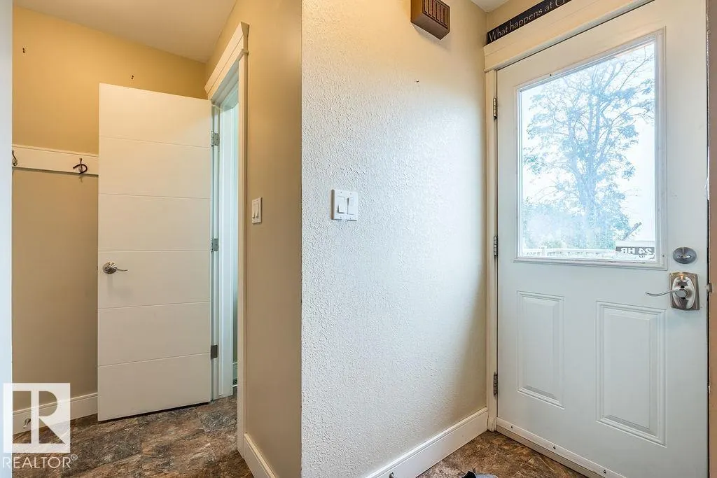 463051 RGE ROAD 235