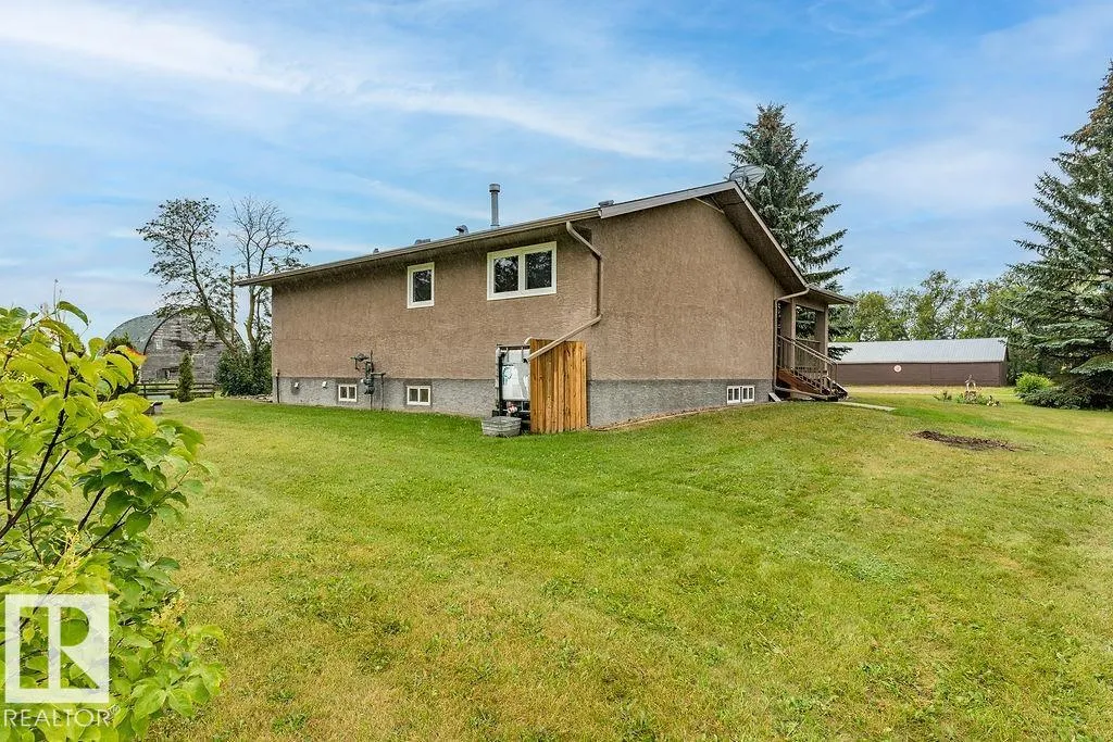 463051 RGE ROAD 235