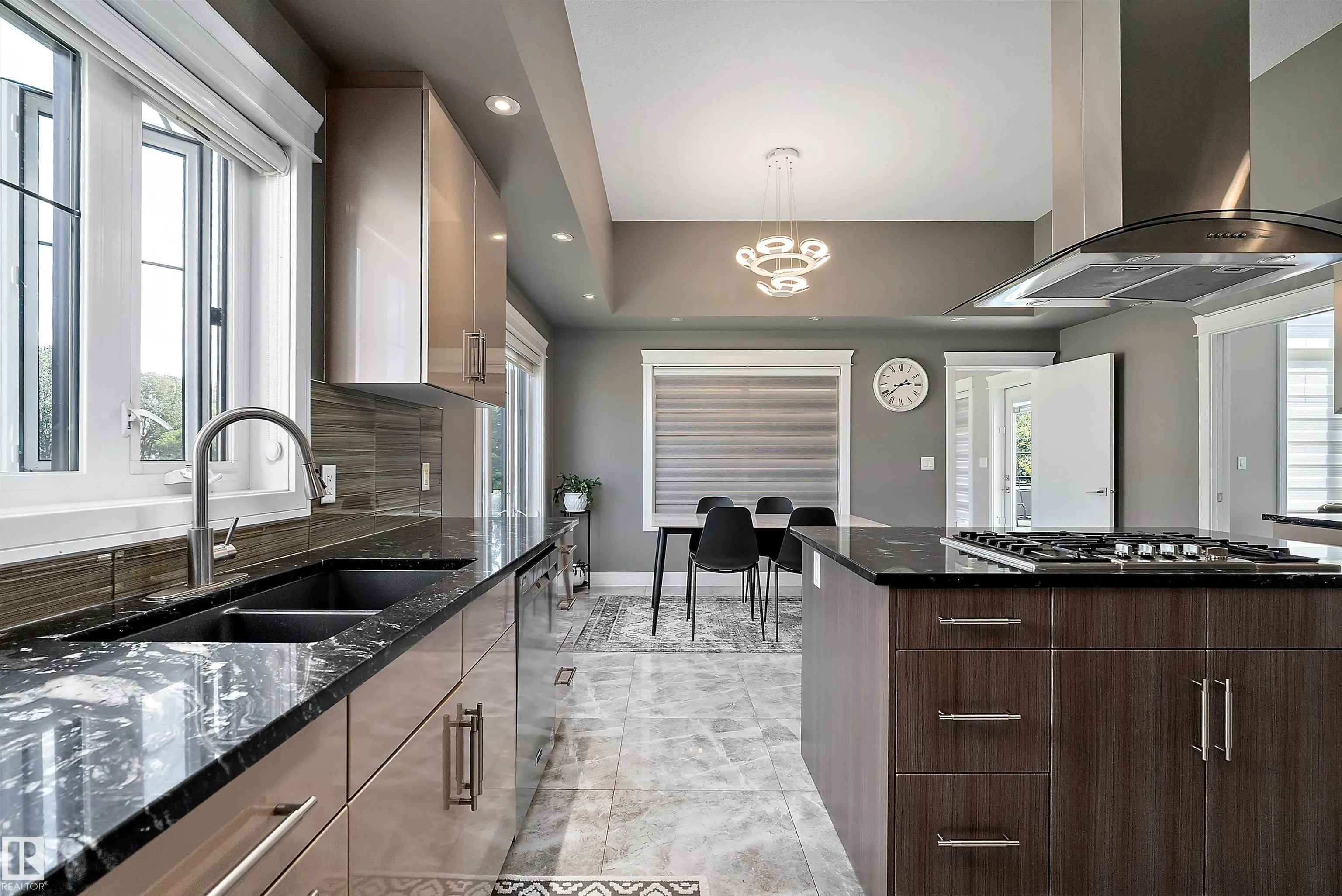 #9B 54231 Range Road 250