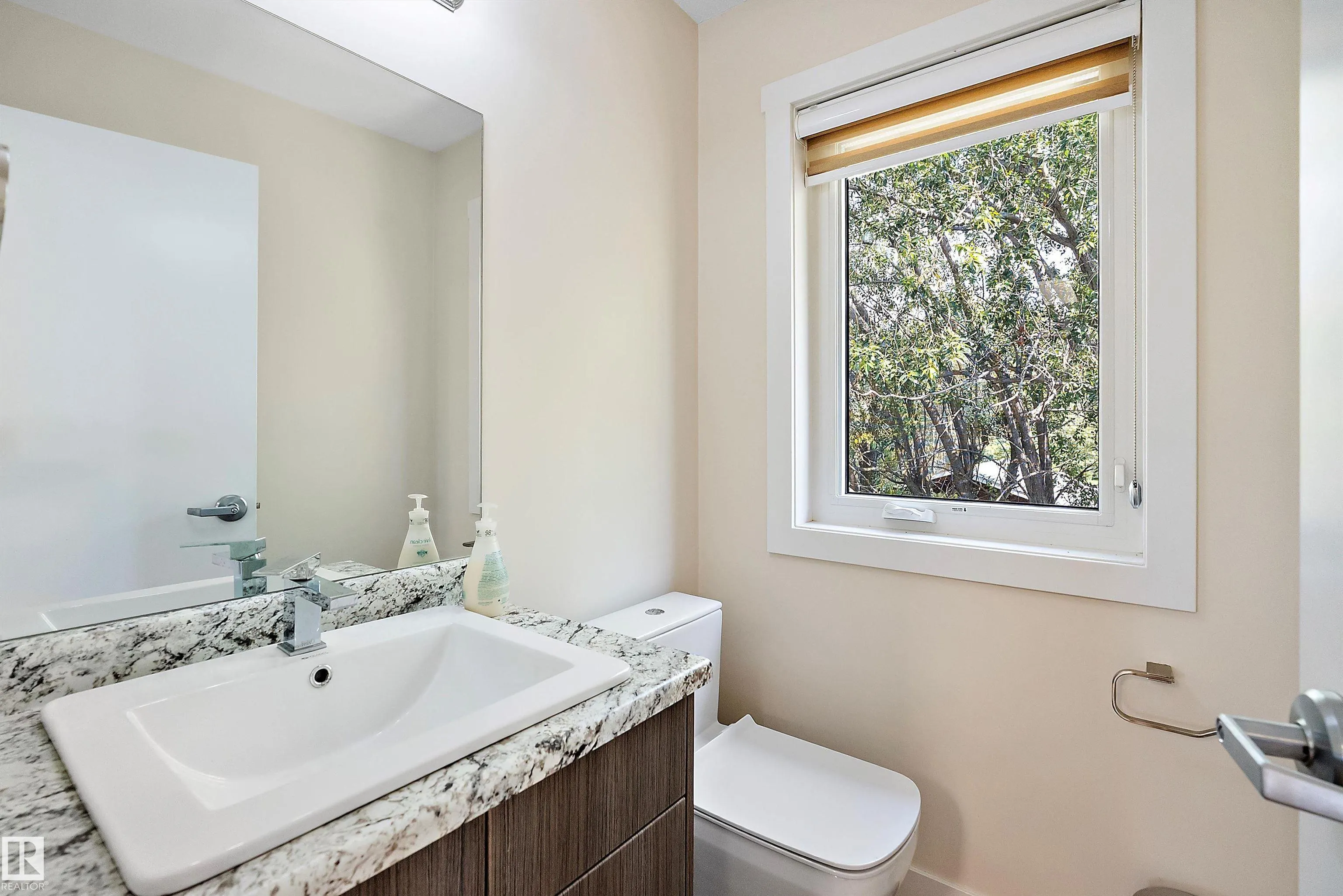 #9B 54231 Range Road 250