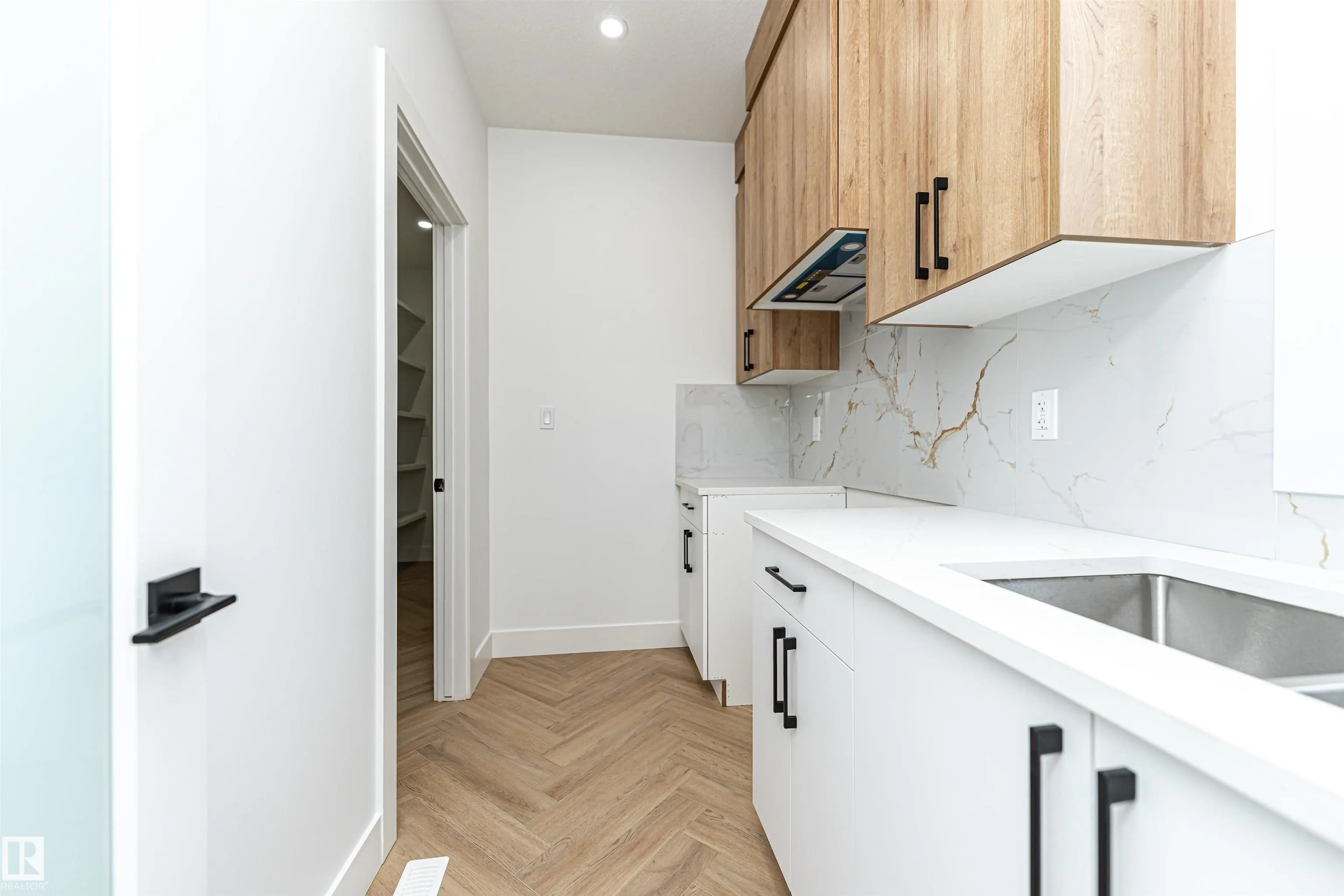 3221 PELERIN Crescent