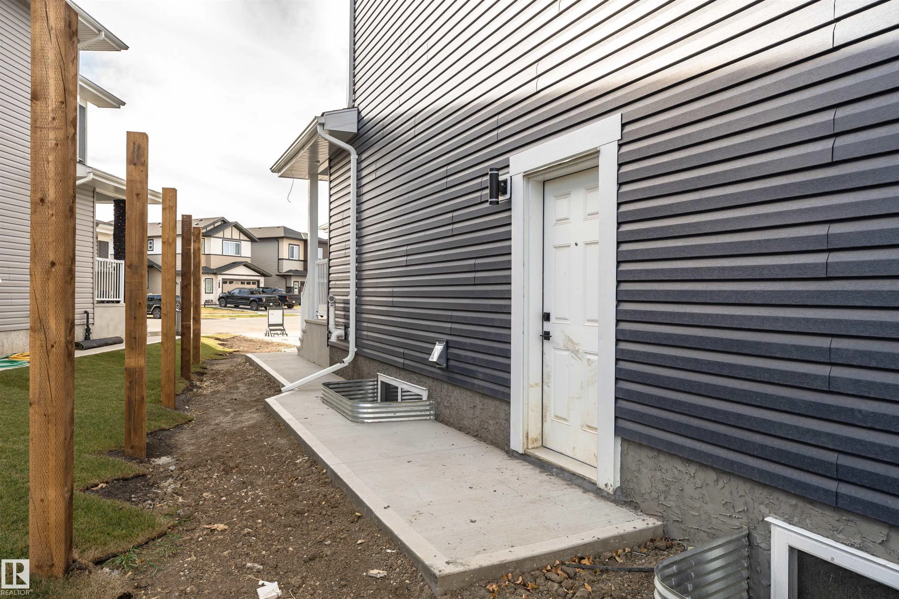 3221 PELERIN Crescent