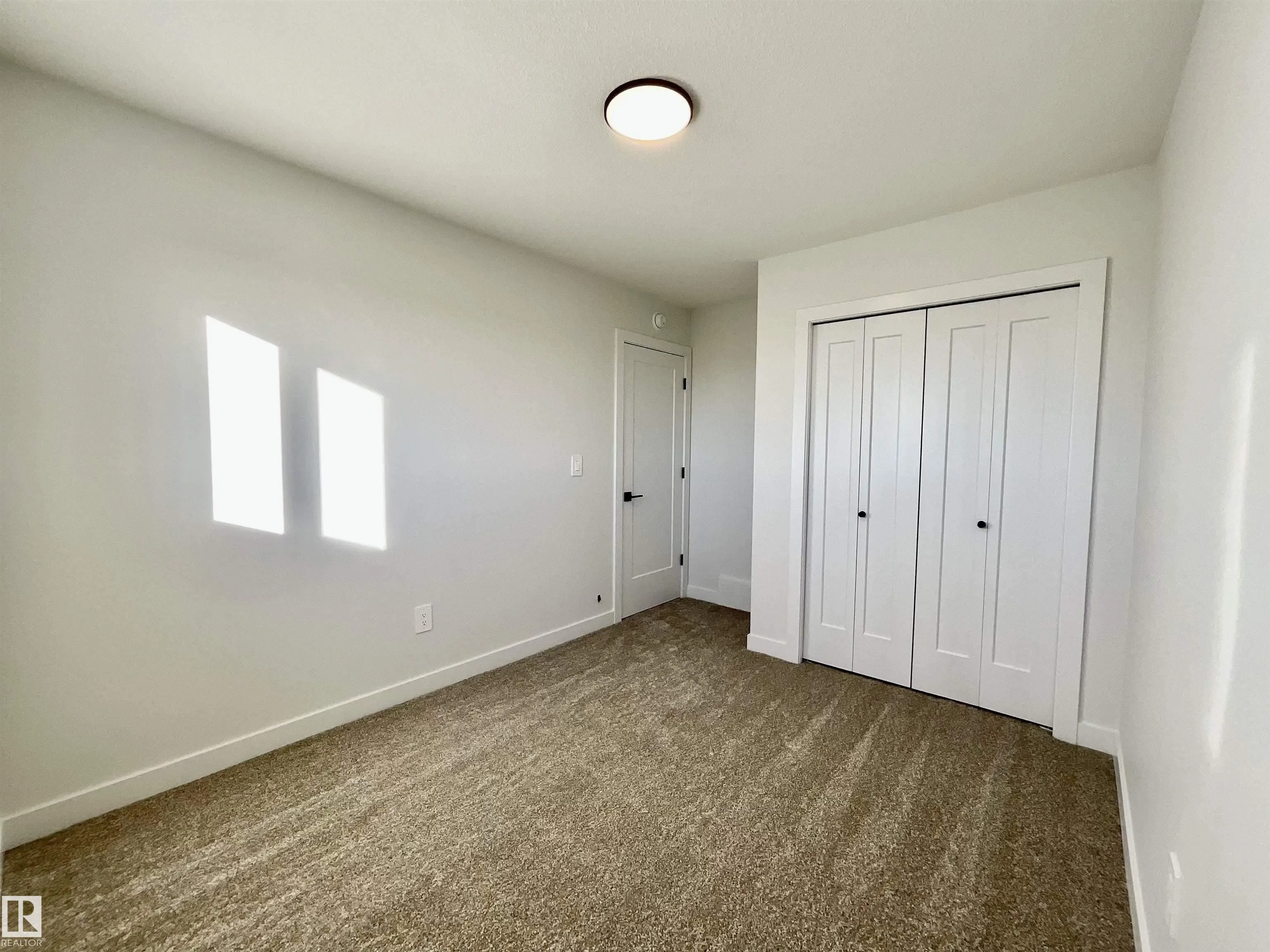 63 Sienna Boulevard