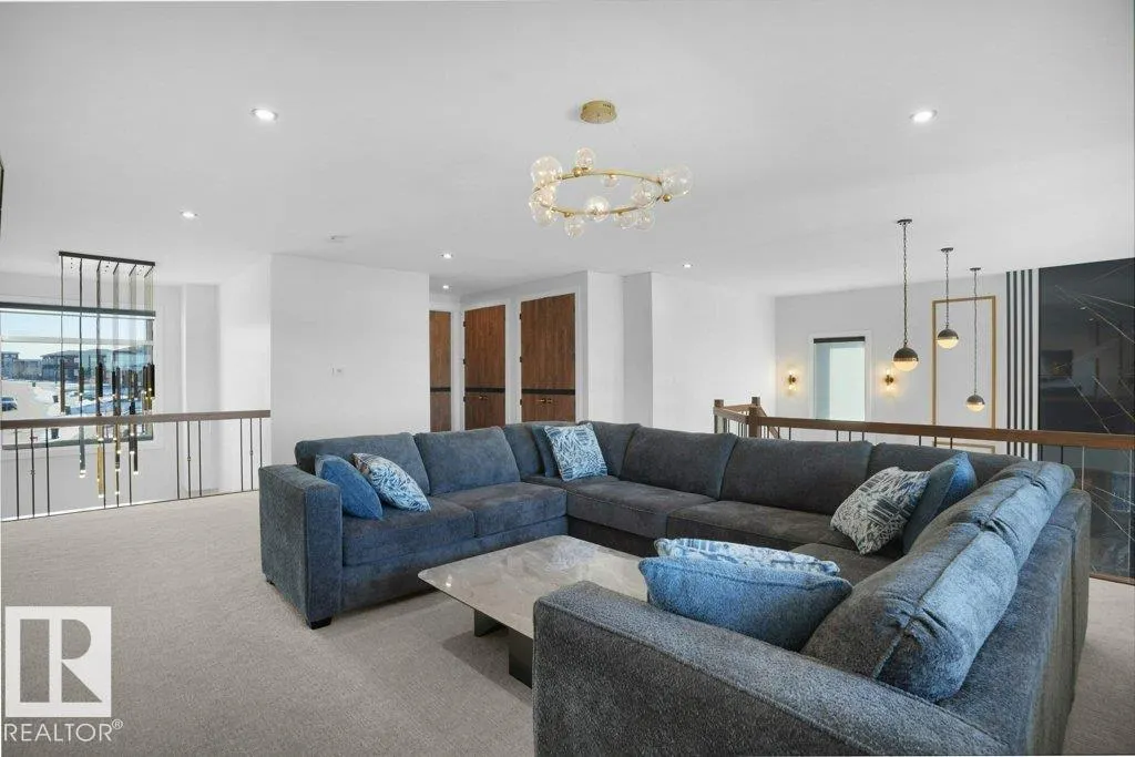 5104 WOOLSEY Link