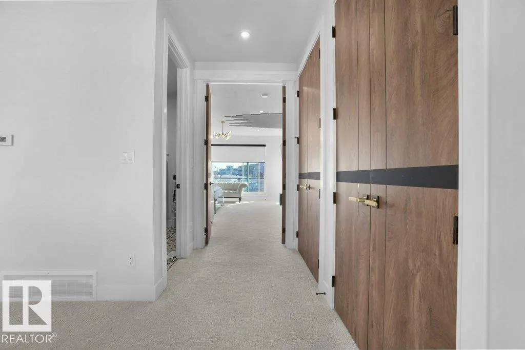 5104 WOOLSEY Link