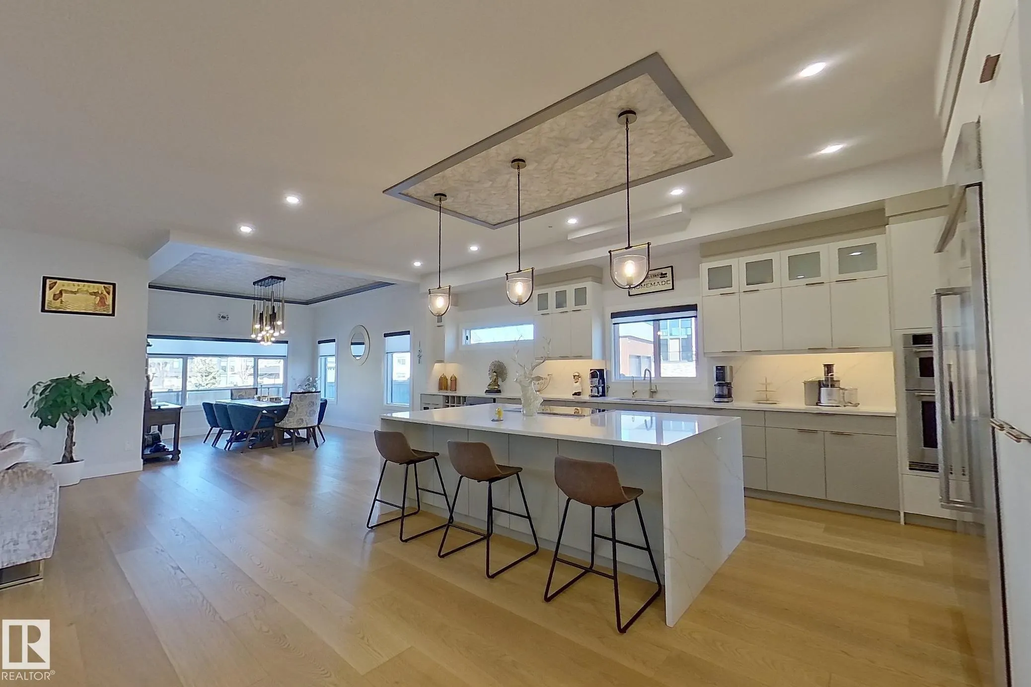 5104 WOOLSEY Link