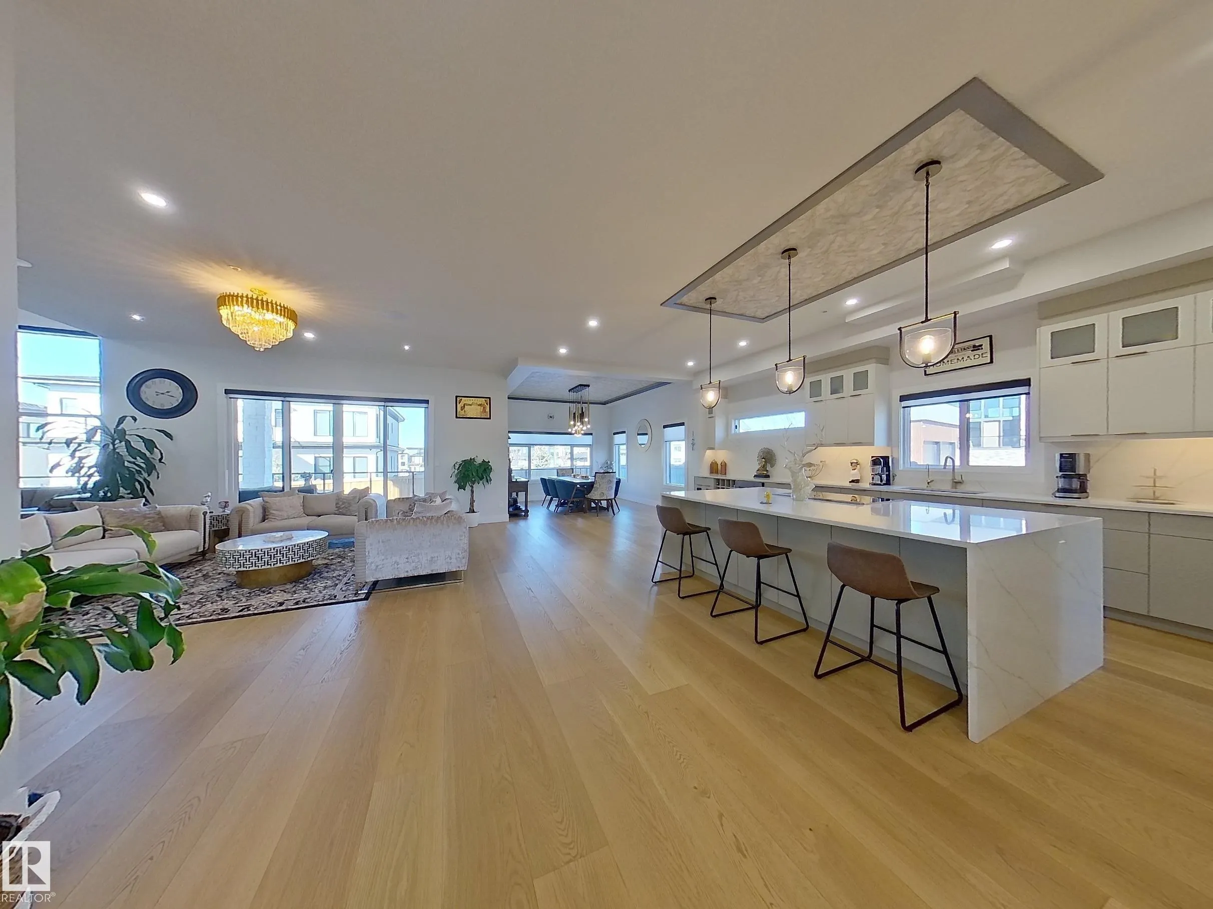 5104 WOOLSEY Link