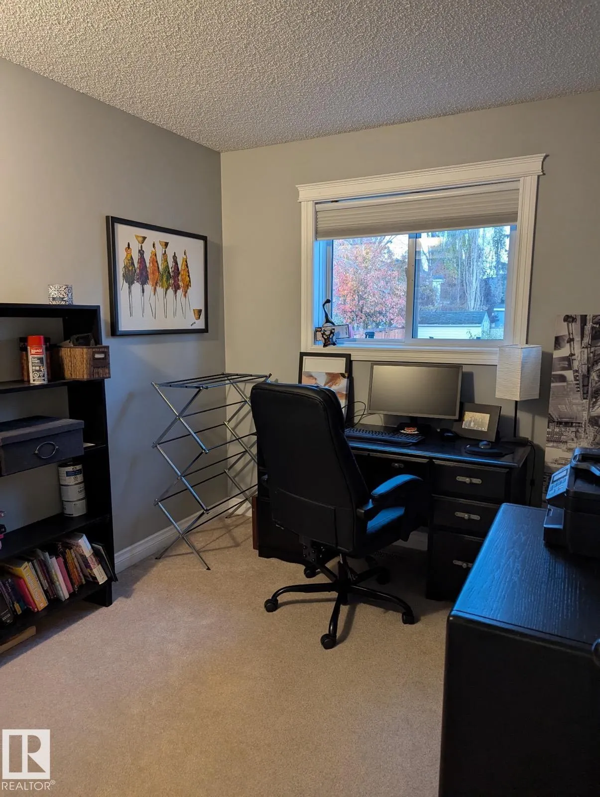 158 MEADOWVIEW Drive