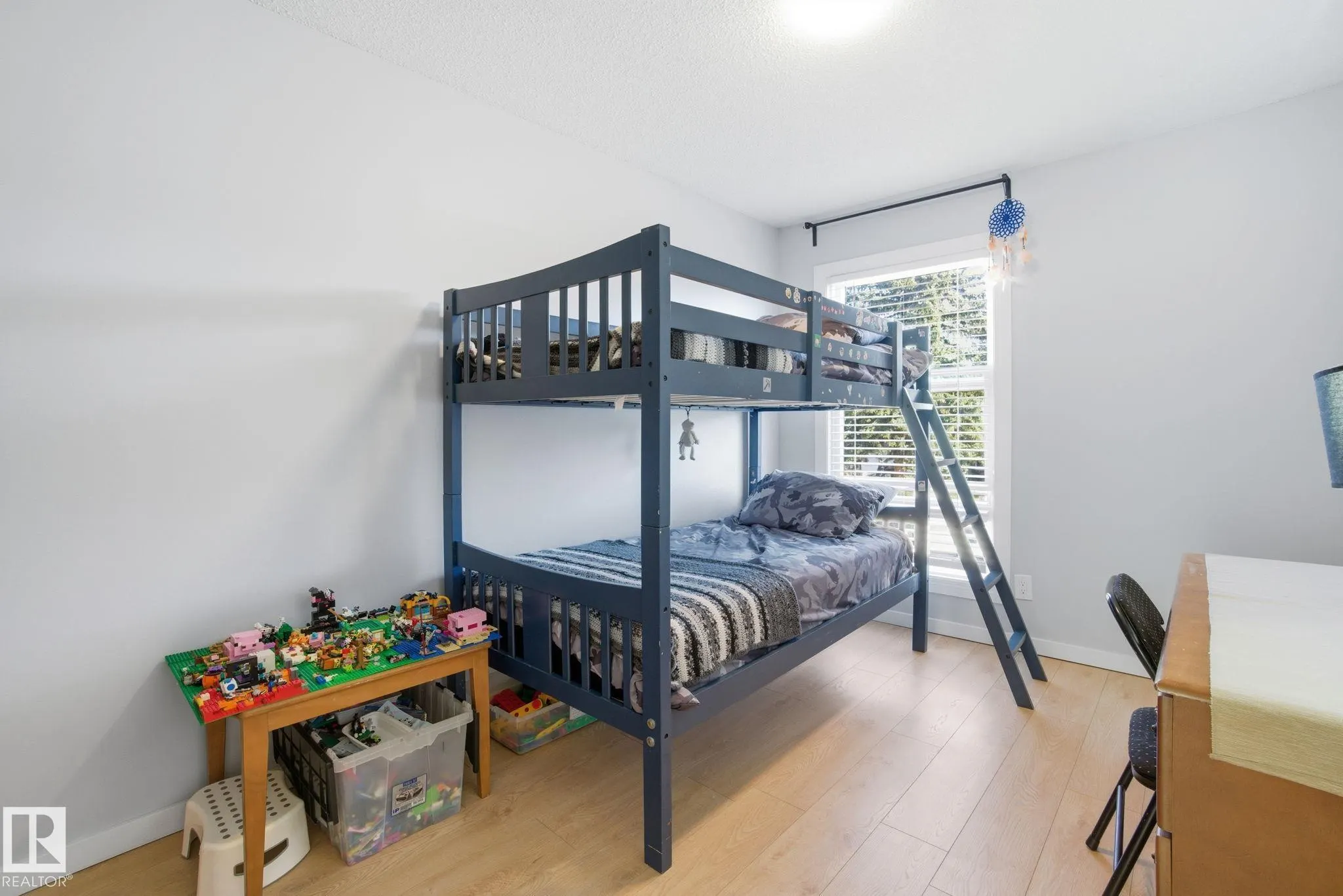 272 GRANDIN Village