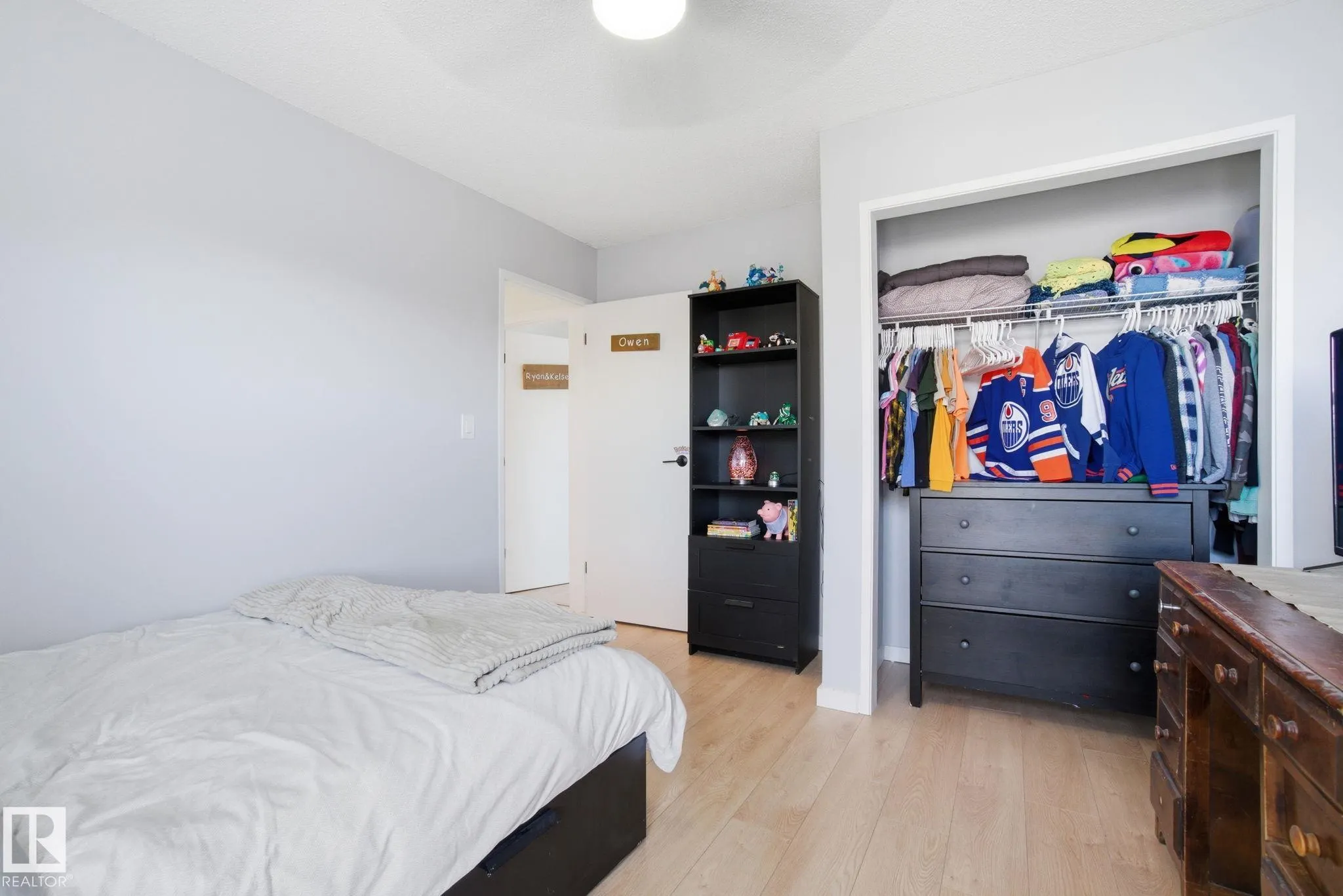 272 GRANDIN Village