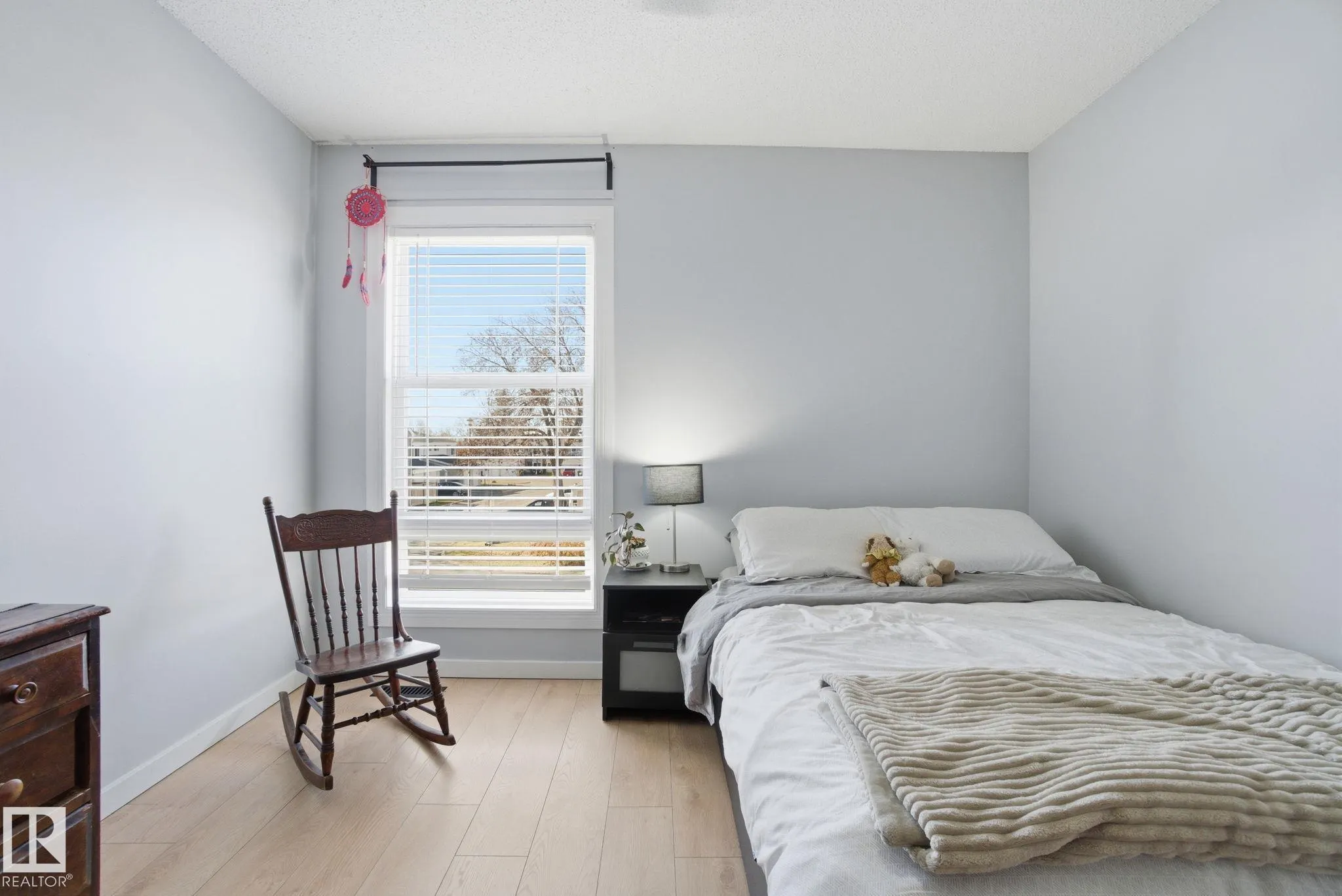 272 GRANDIN Village