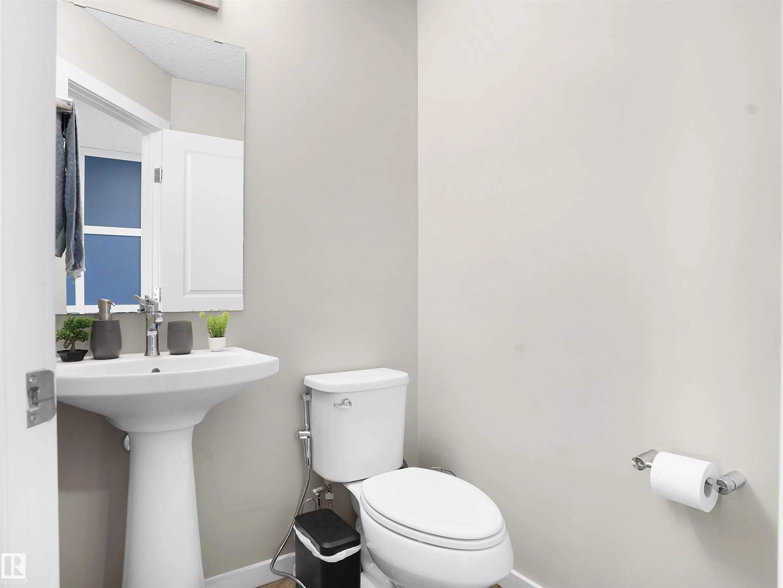 7354 CHIVERS CRESCENT