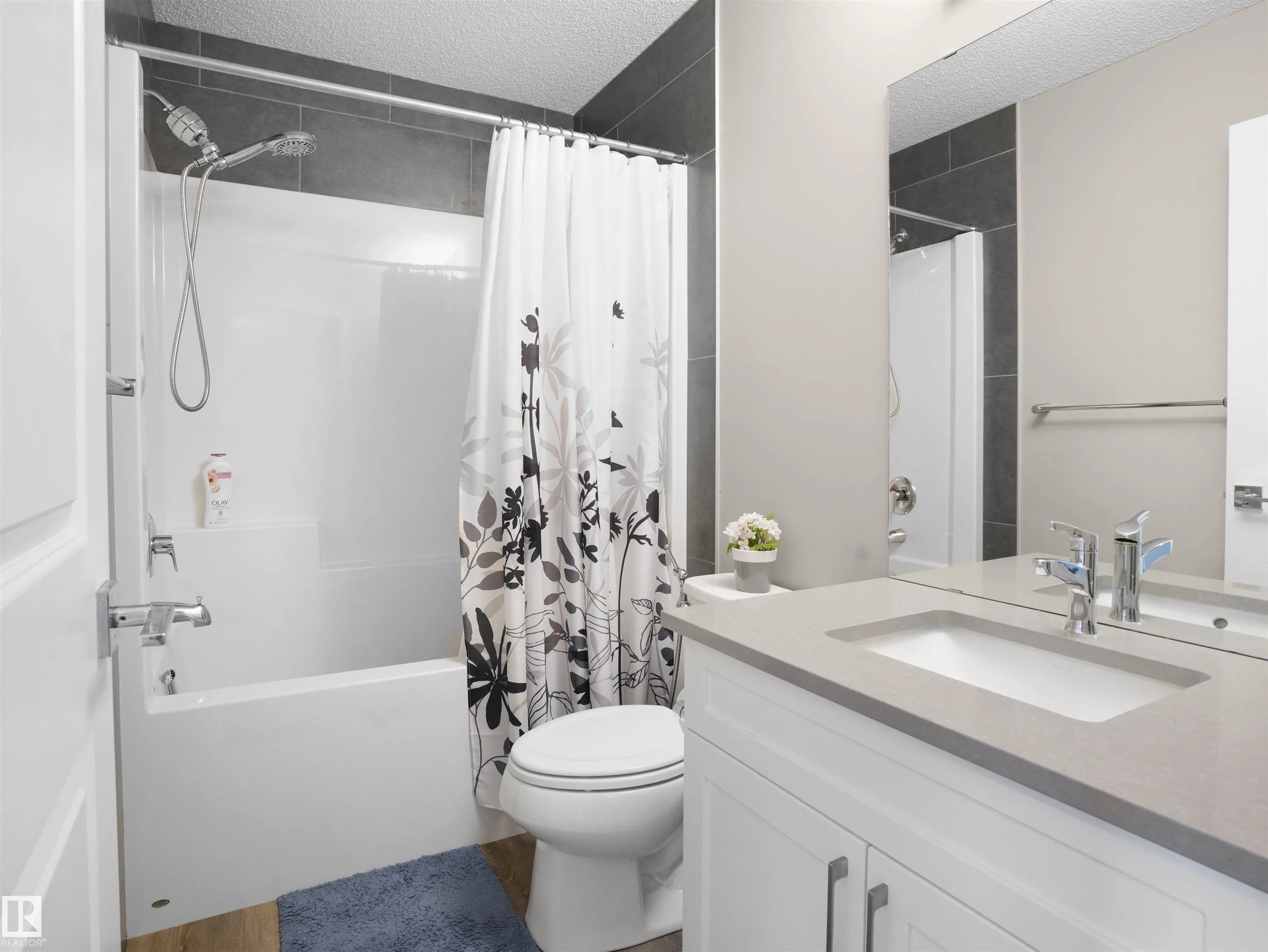 7354 CHIVERS CRESCENT