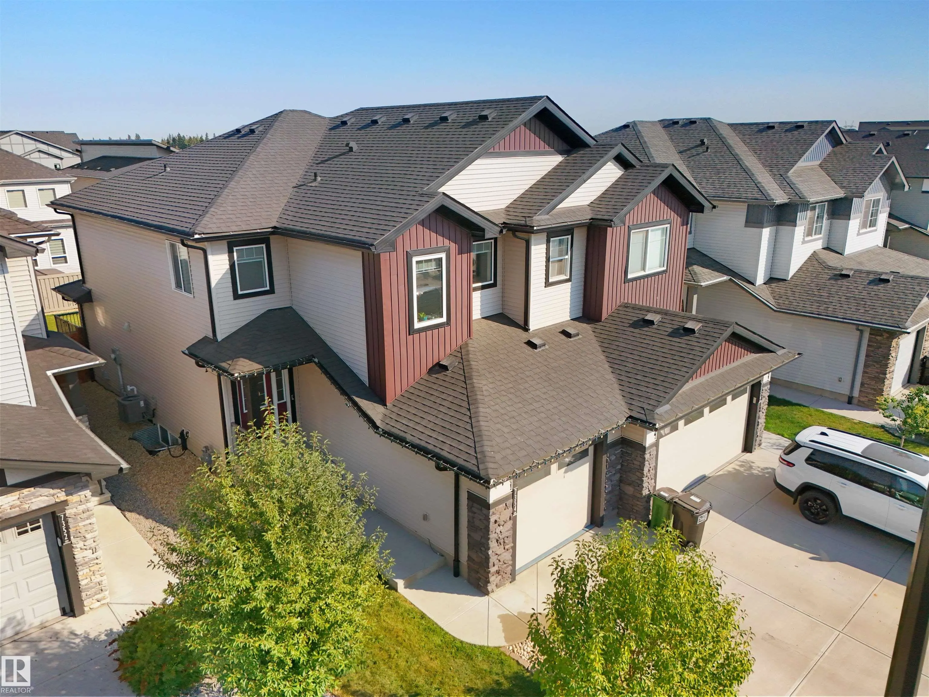 7354 CHIVERS CRESCENT