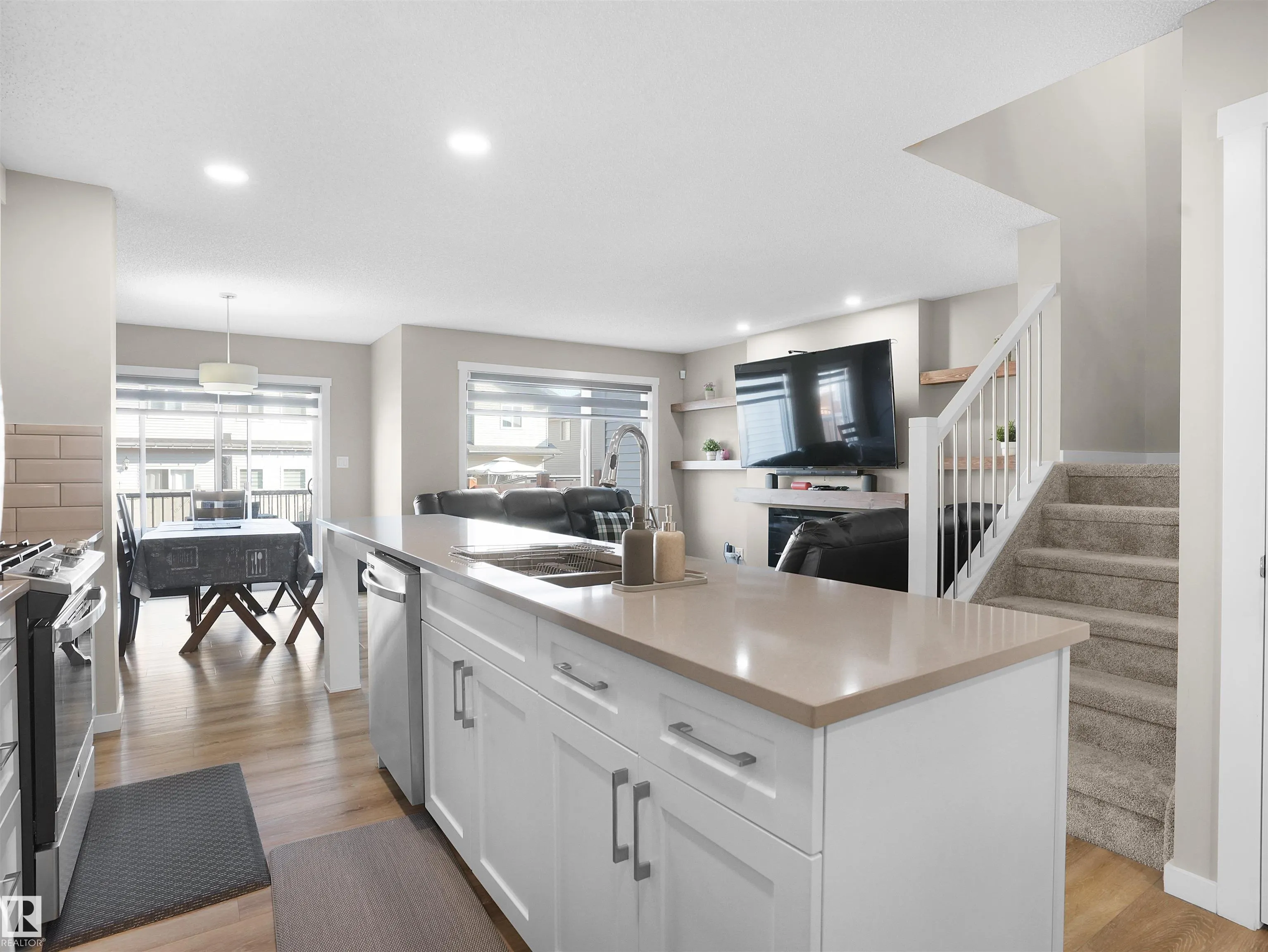 7354 CHIVERS CRESCENT